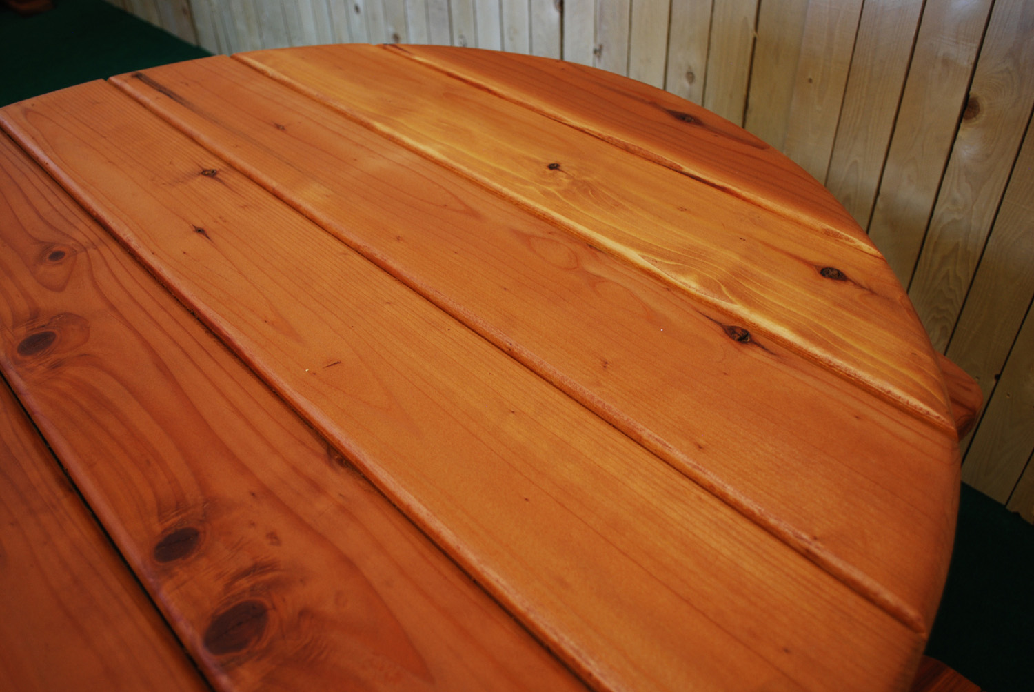 48" redwood round picnic table