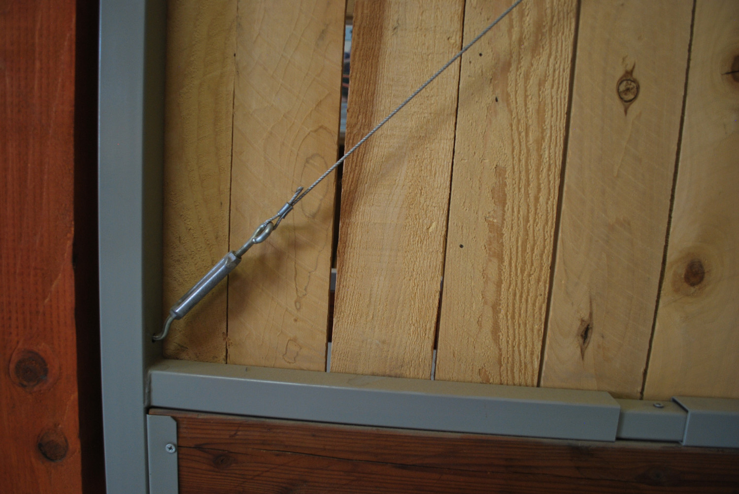 Adjust-a-Gate