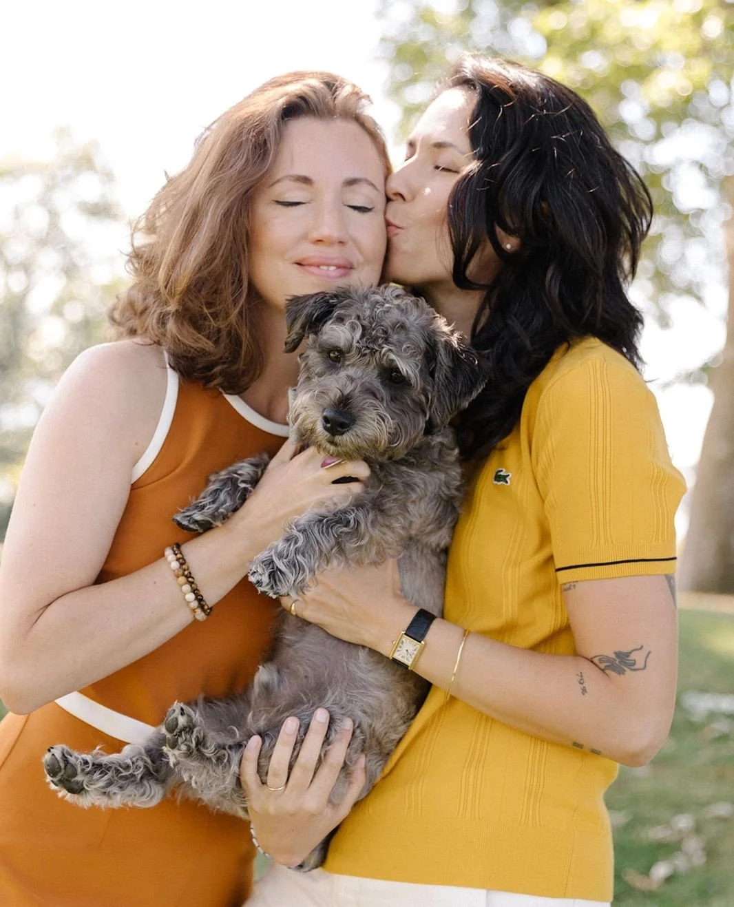 Gathering three generations of families who are living across the world is sometimes a once a year experience, so documenting the time together is a treasure. ⁠
⁠
Seattle extended family photographer outdoor, outdoor extended family photos Seattle, S