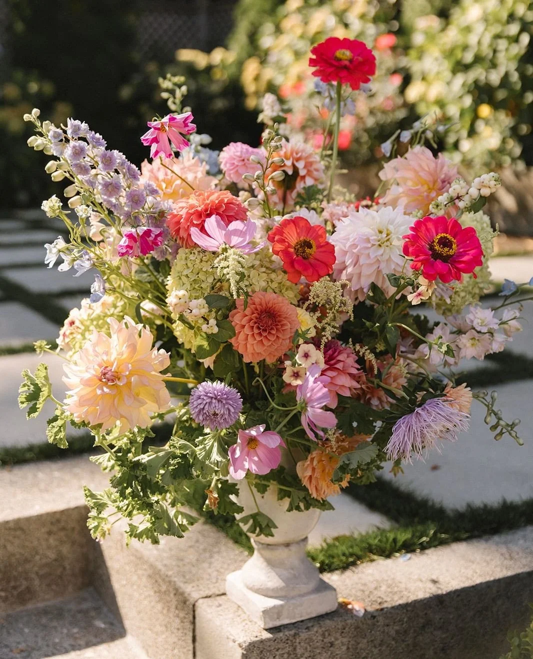 A collection of favorite florals from the last few years of celebrations and collaborations⁠. Happy Friday! ⁠
.⁠
.⁠
.⁠
.⁠
.⁠
.⁠
.⁠
.⁠
.⁠
.⁠
Seattle wedding floral photography, Seattle wedding florist photography, wedding flower photography Seattle, b