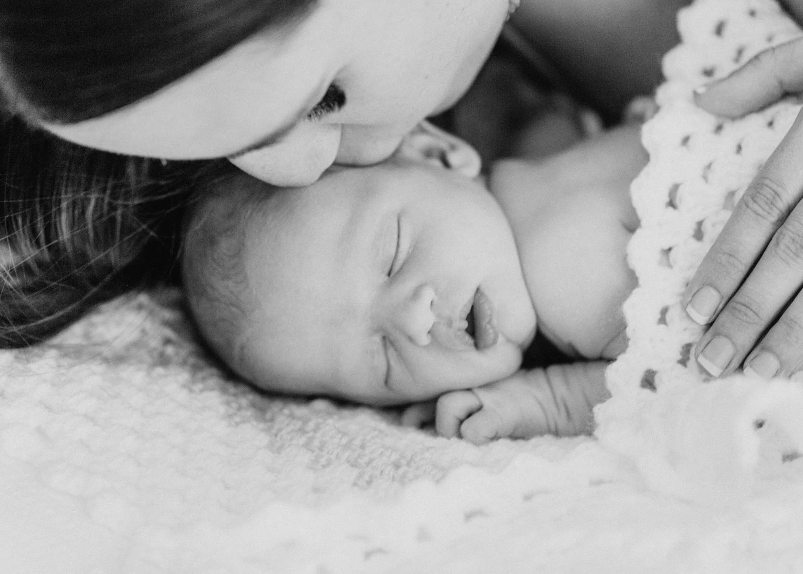 Why Mums Are Never in the Family Photos — Why It’s So Important That They Are!