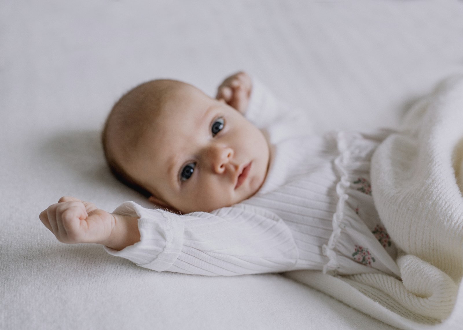Why More Parents Are Choosing to Photograph Their Baby at 2–3 Months Old!