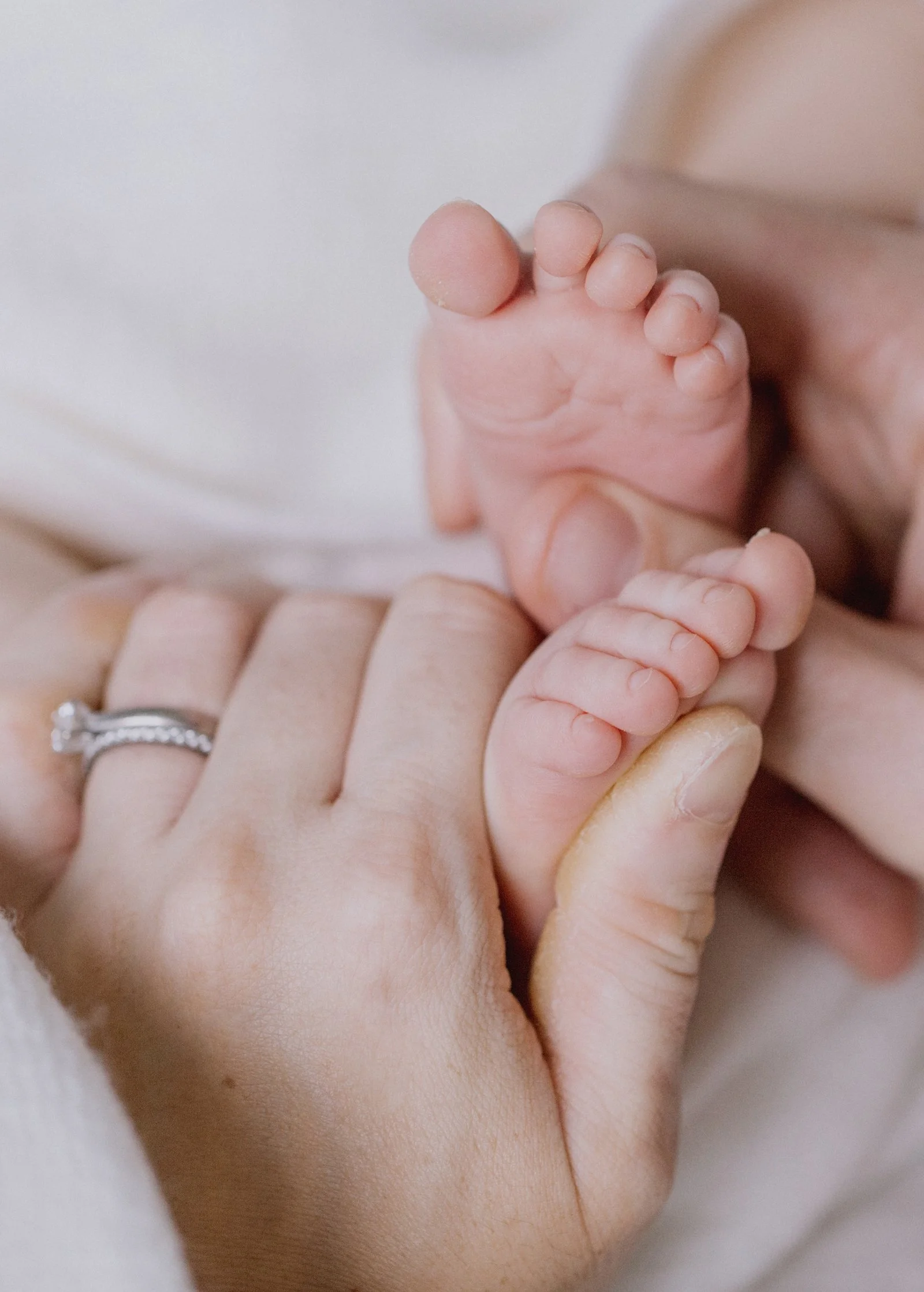 Baby girl's tiny toes