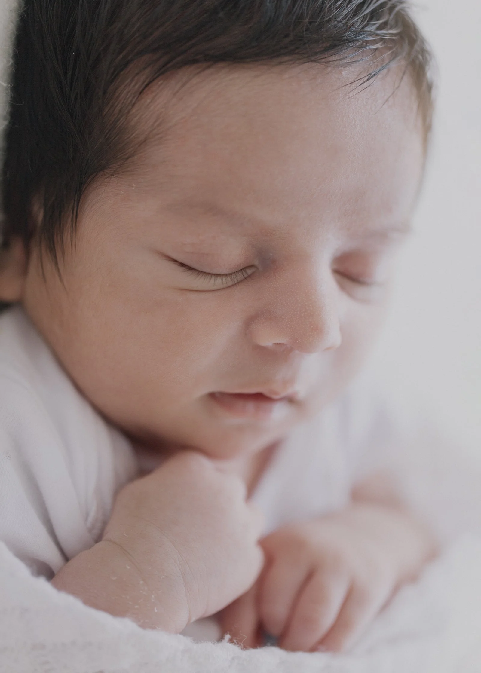 Natural Light Newborn Photography