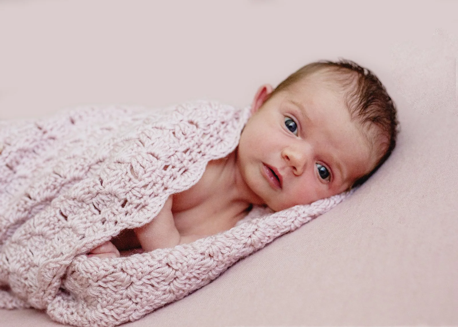 Natural Light Newborn Photographer