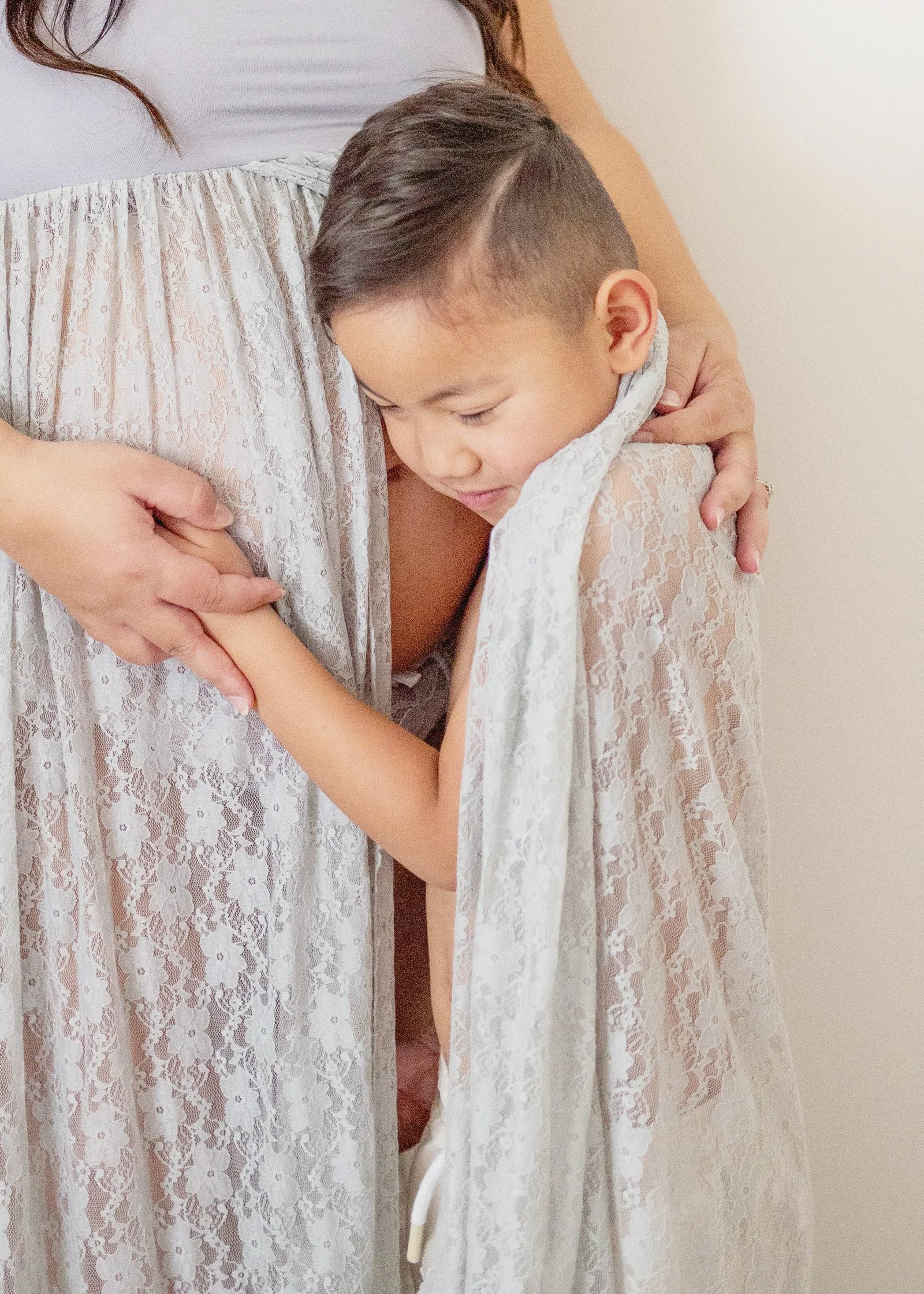 Pregnancy baby photography near me