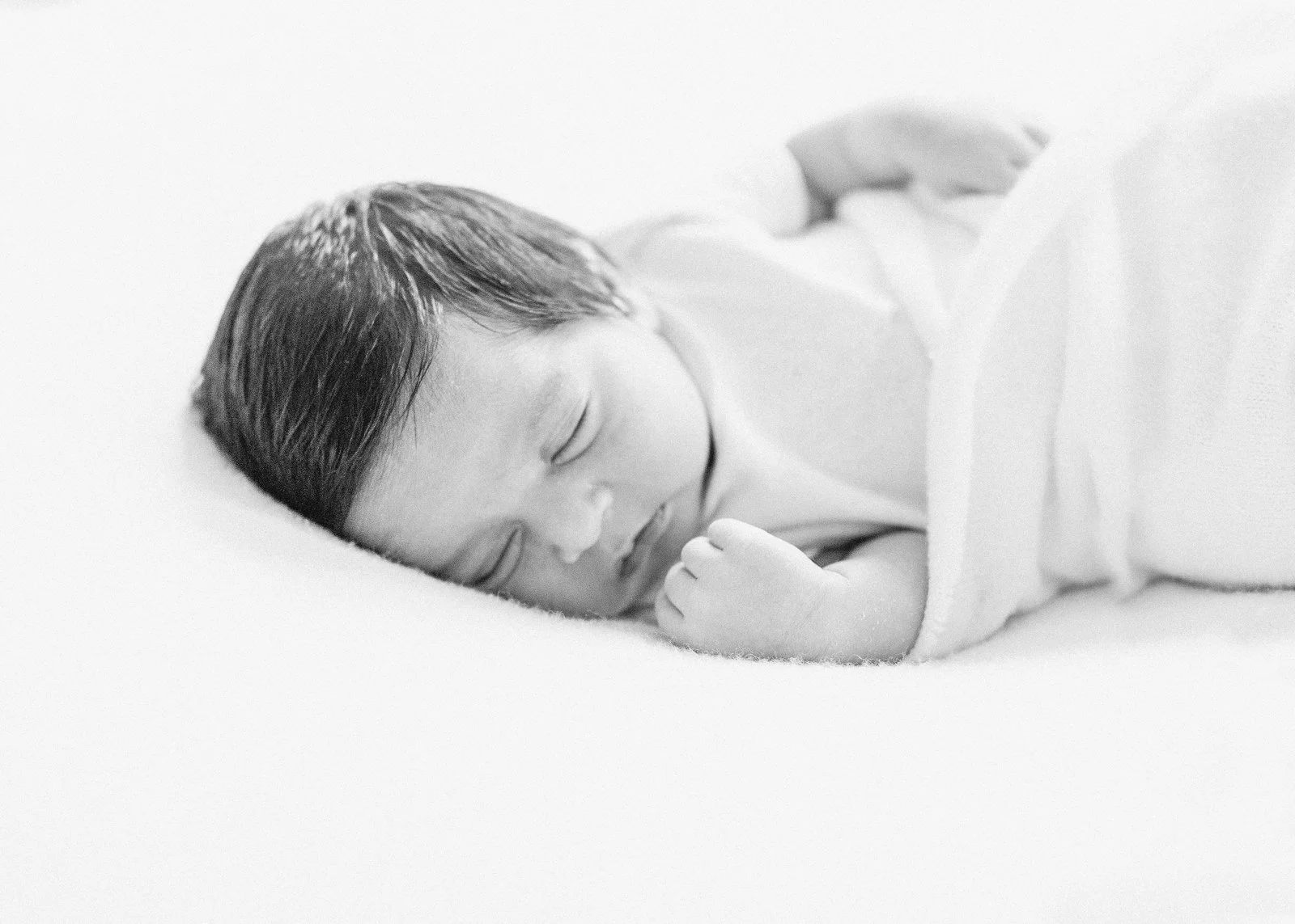 Natural Newborn Photographer Melbourne