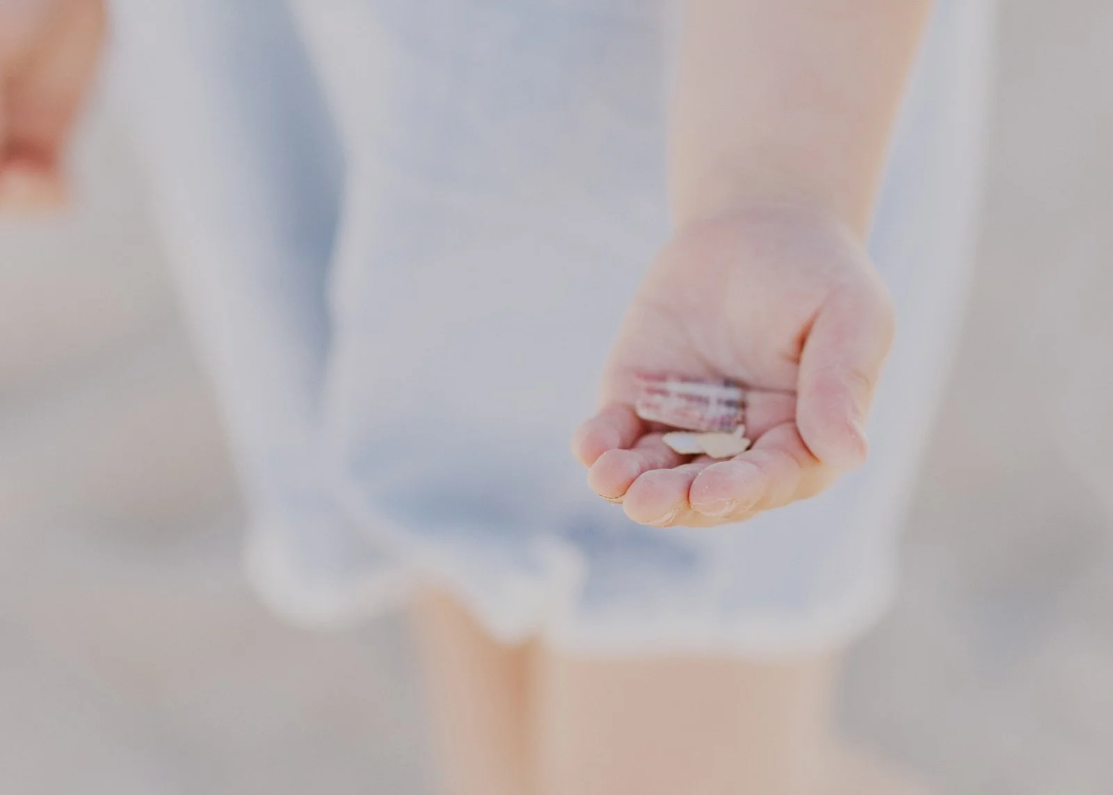 Beach Motherhood Sessions