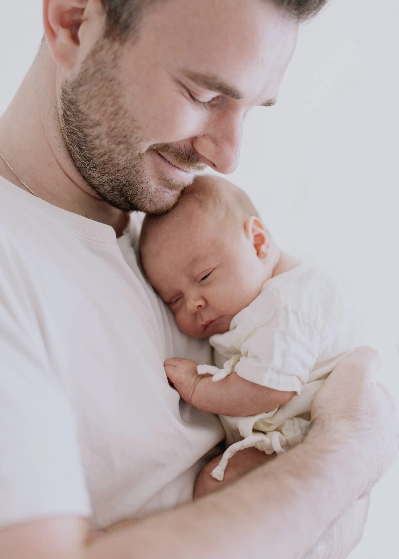 Relaxed newborn photography