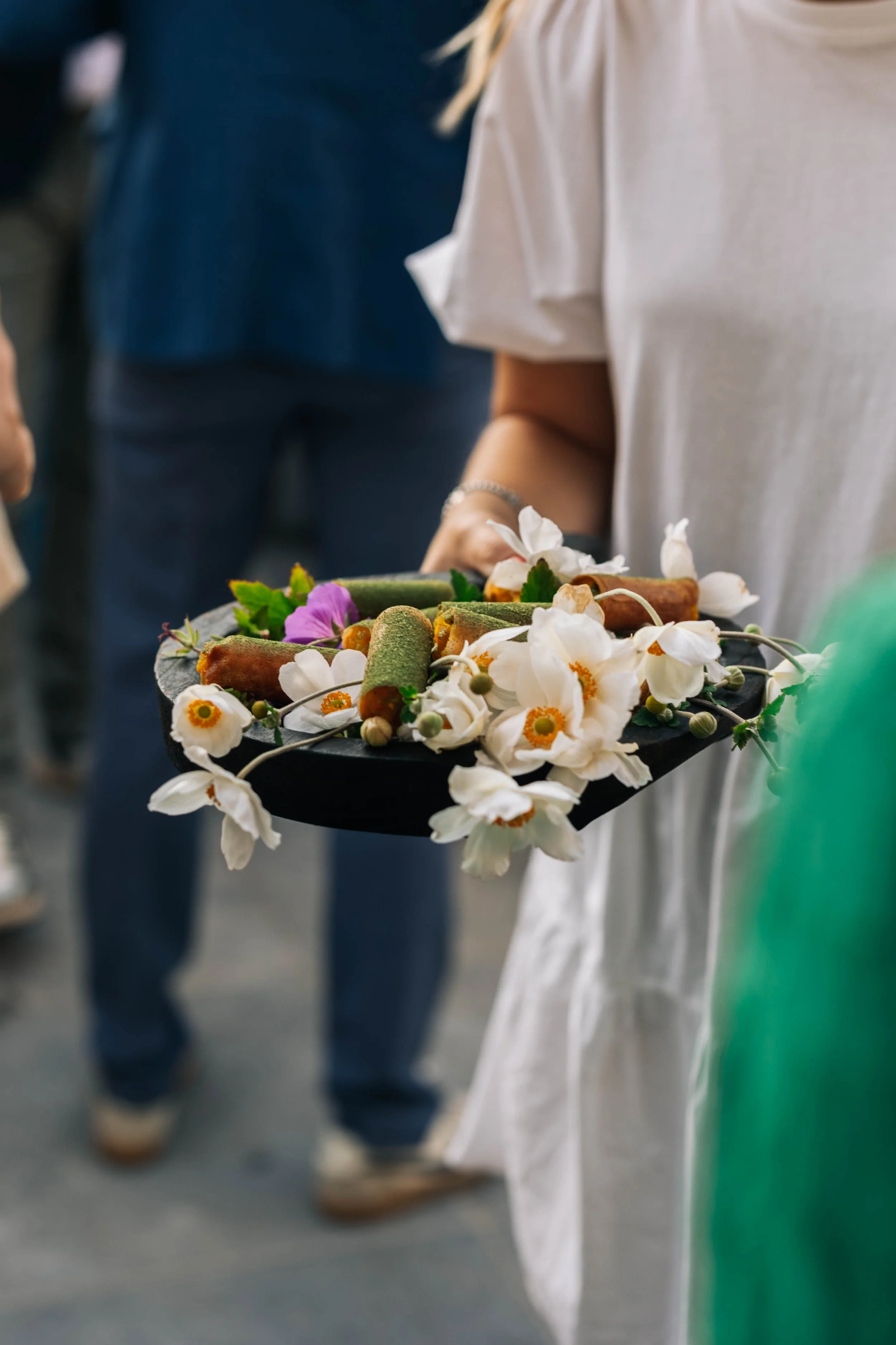 bediening van hapjes op private event