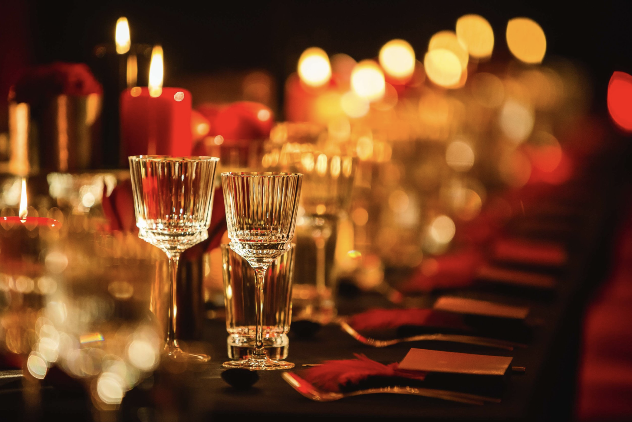 close-up van glazen op tafel