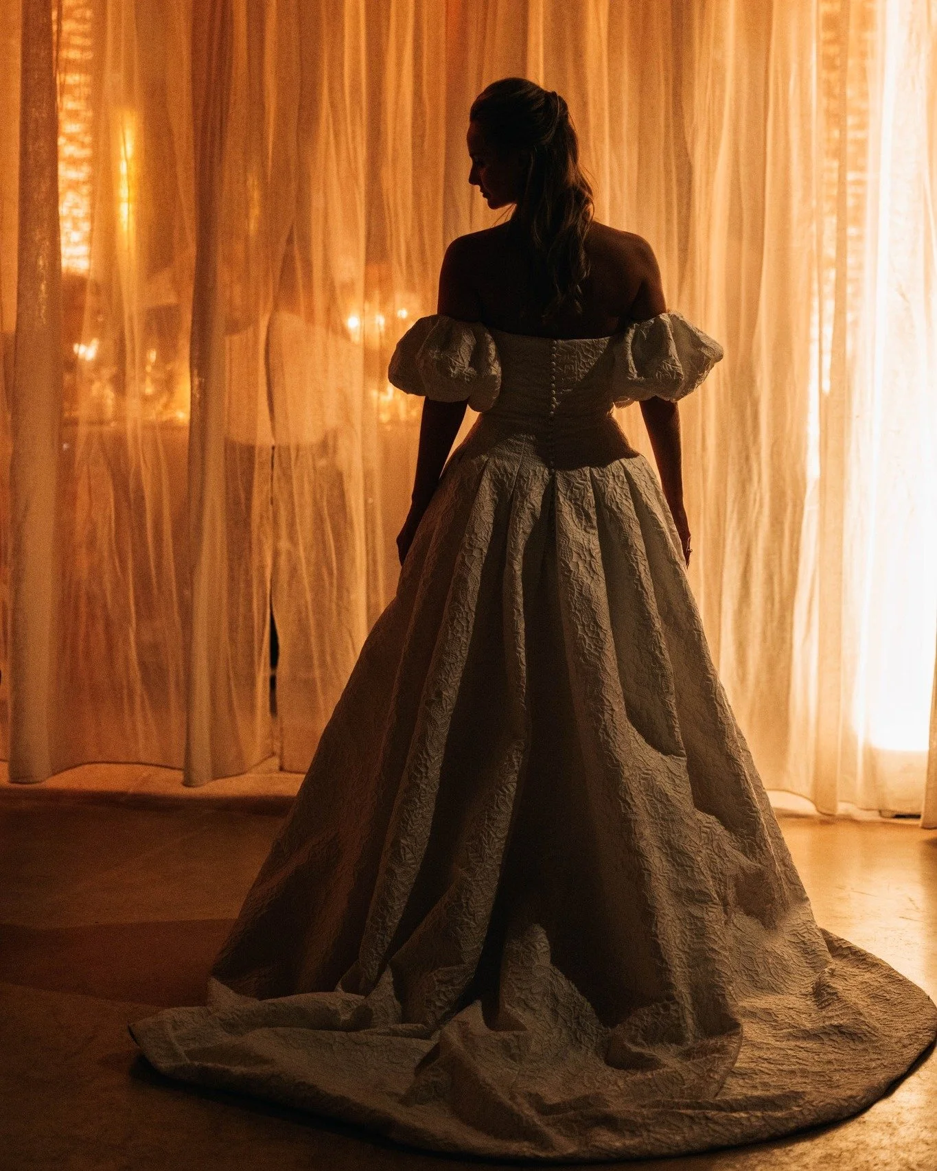 Classy chic in elk detail, een romantisch huwelijk waar elegantie, warmte en verfijning samenkomen

#Wedding #Elegantie #Romantisch #MadameEstServie #LifeIsAPartyWeMakeItHappen #EventBureau #EventPlanner #Creative #EventStyling #Designer