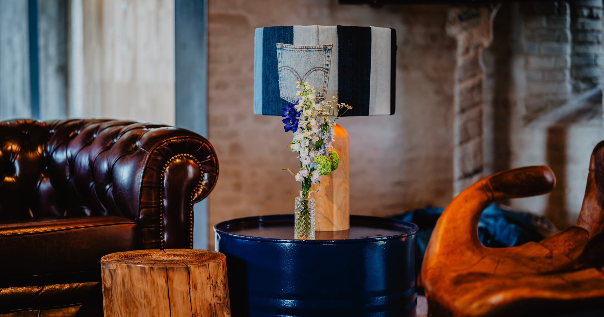 lamp gemaakt uit jeans