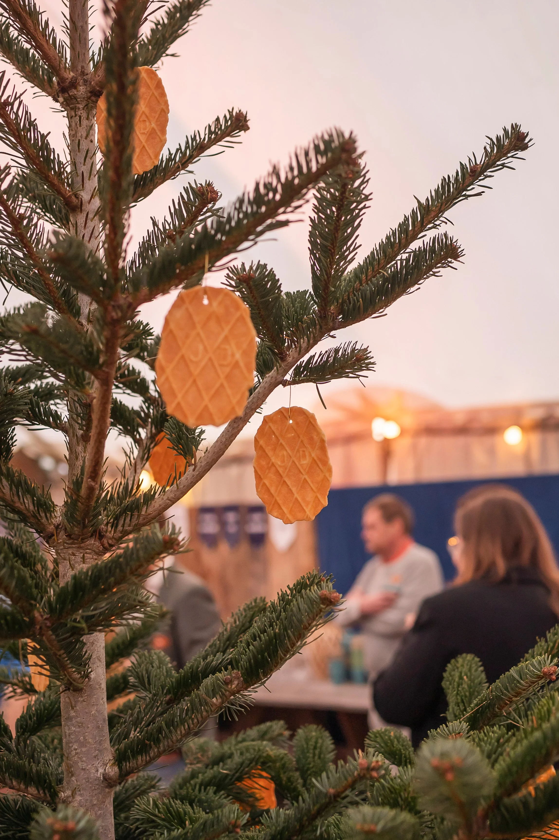 lukken in kerstbomen als decoratie