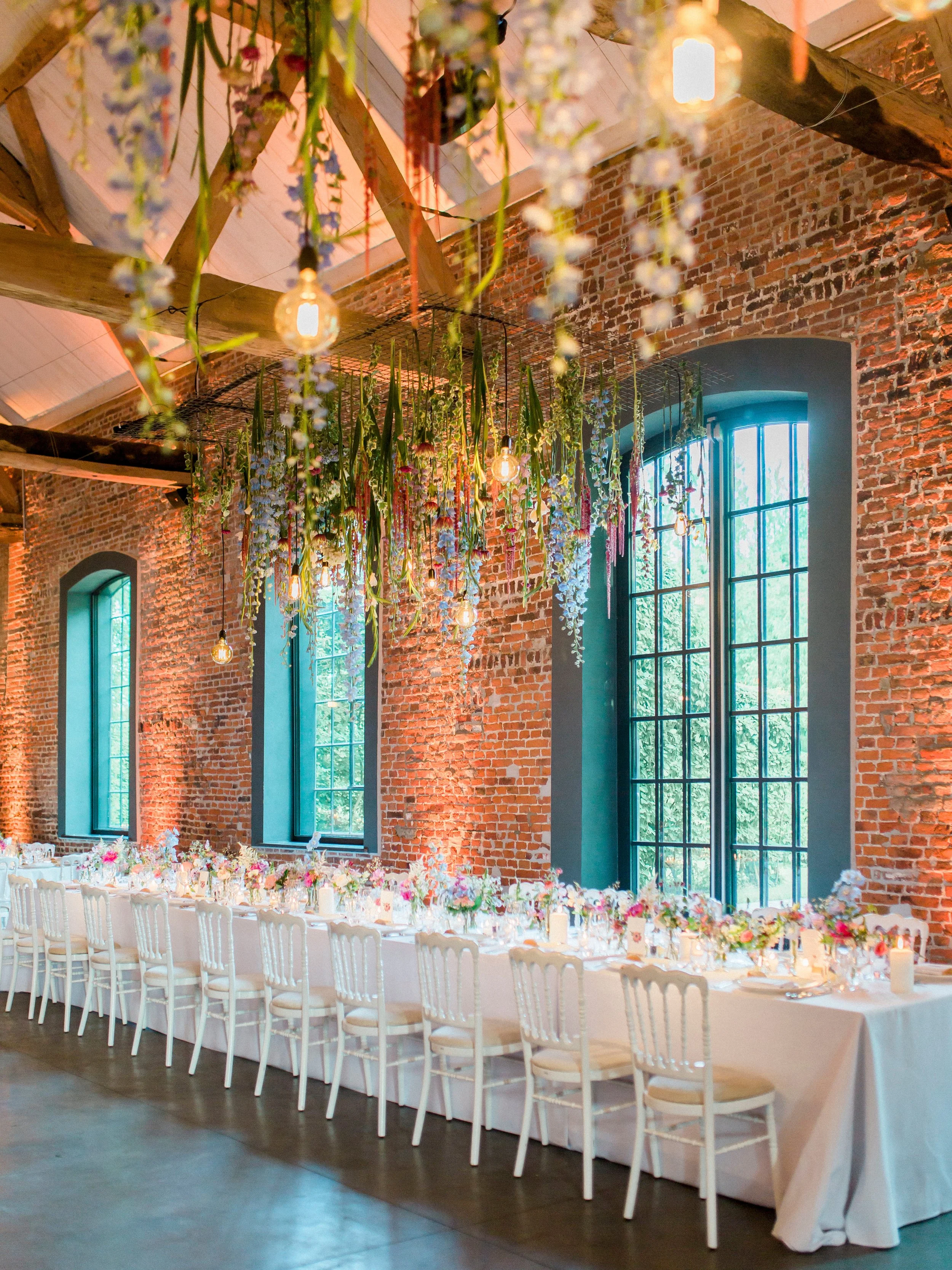 tafelsetting voor huwelijksfeest