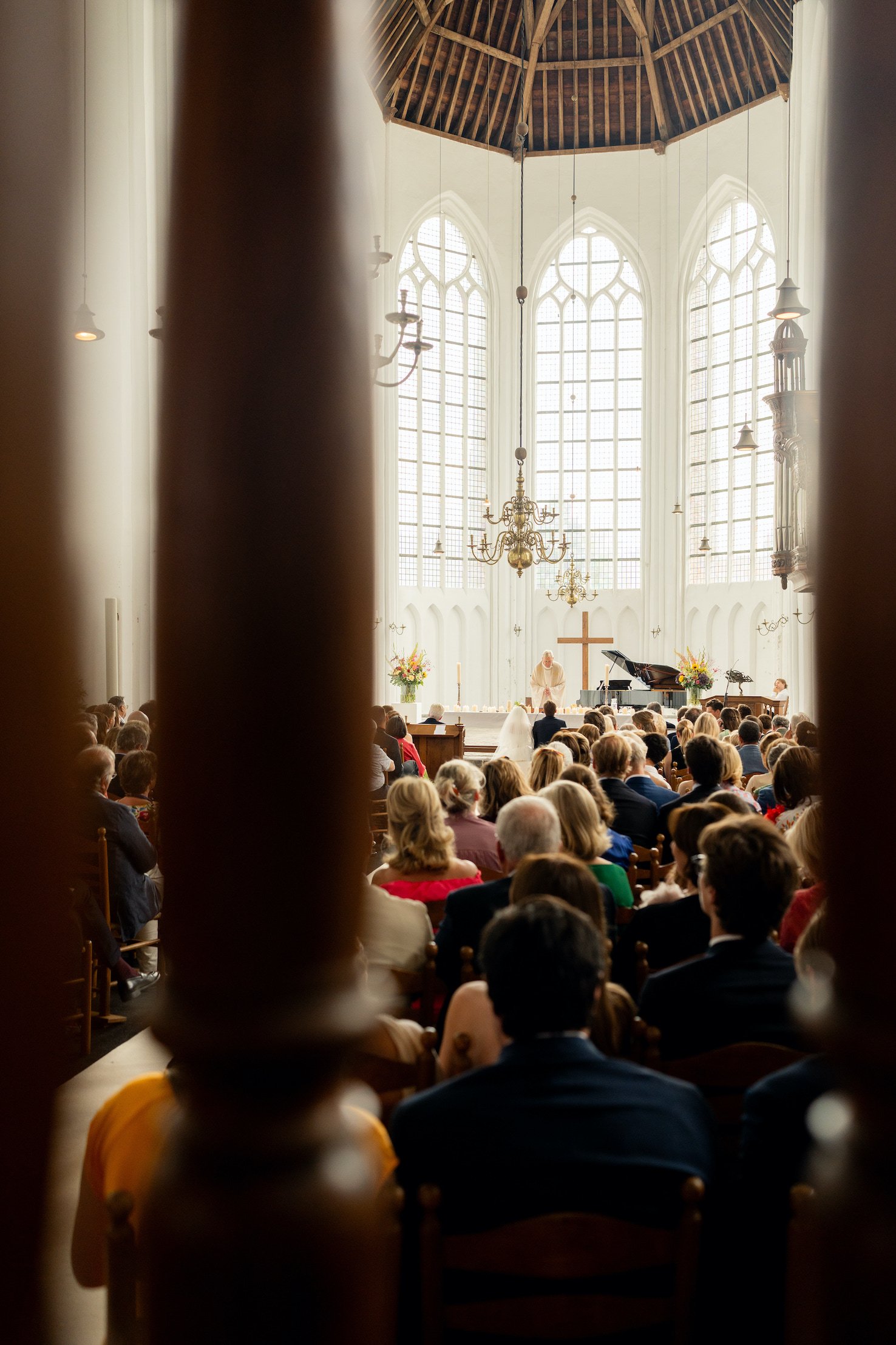 ceremonie setup met warme sfeer