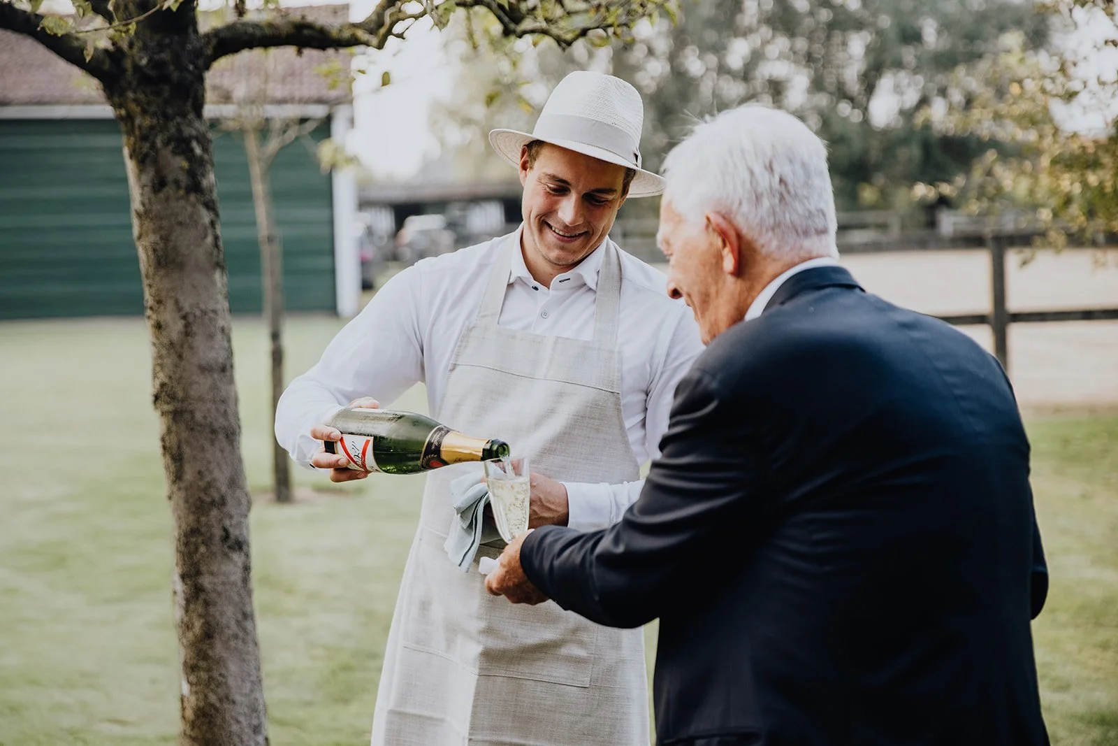 ontvangst van glas champagne