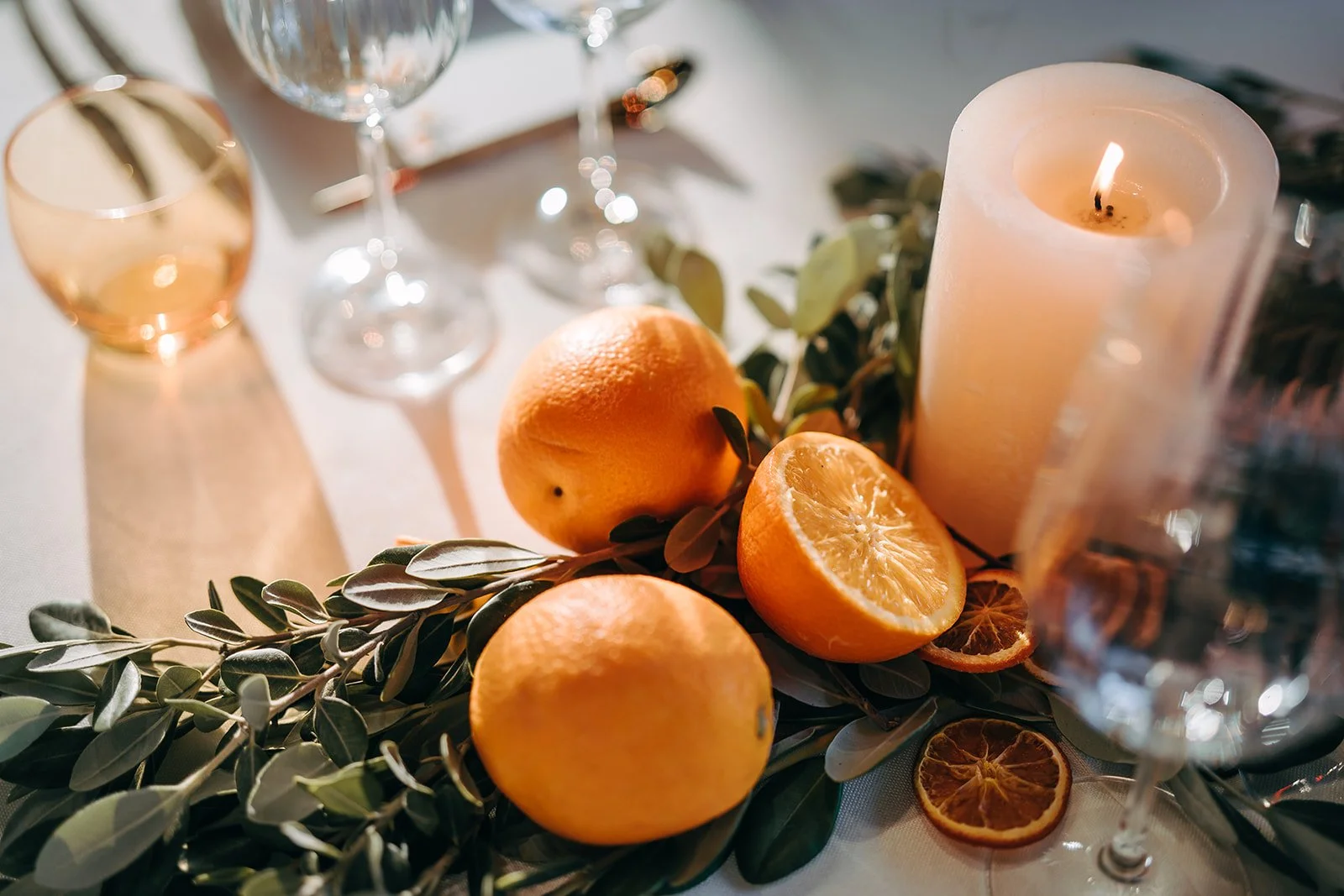 sinaasappelen als tafeldecoratie