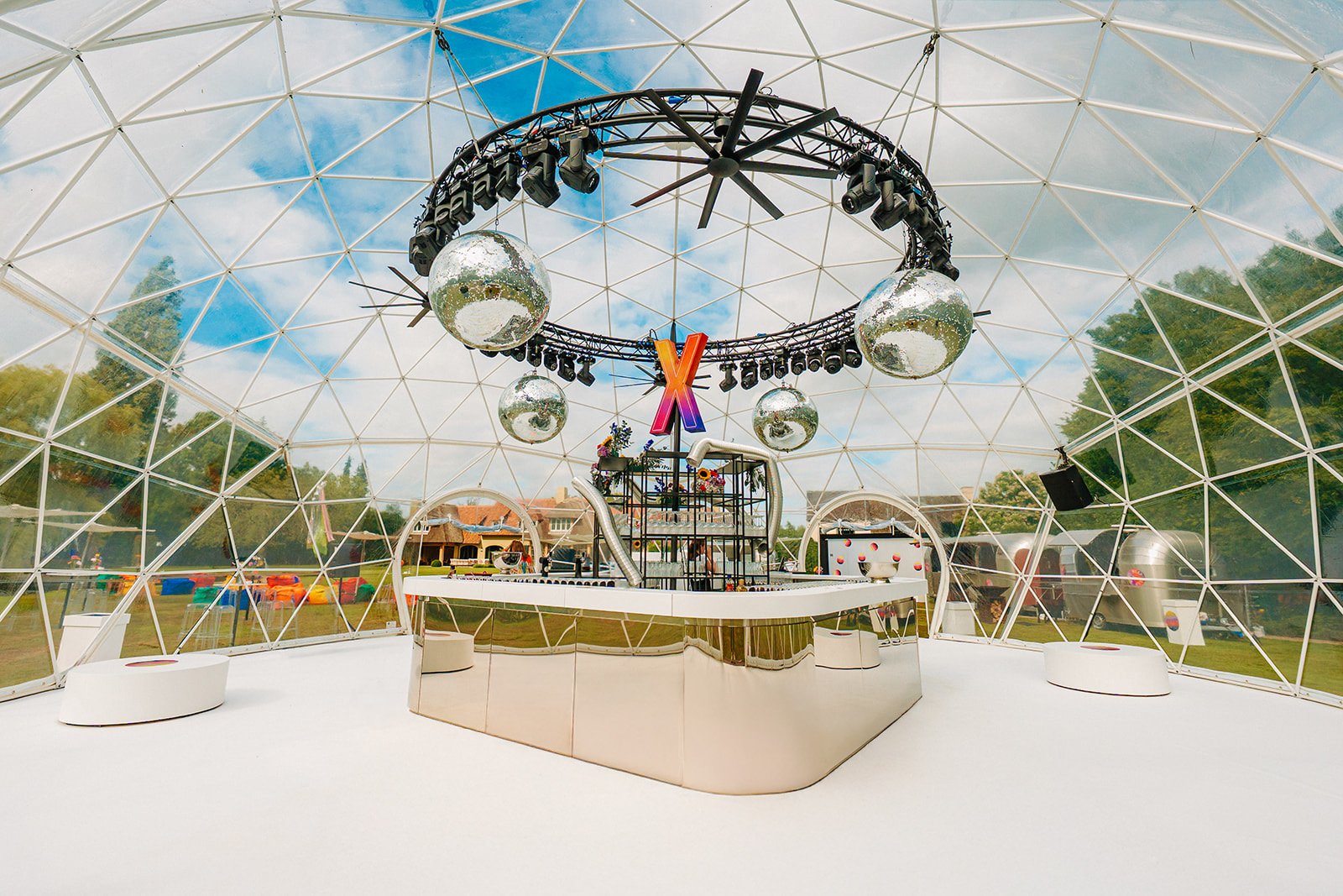 Iglo als event locatie voor mini festival