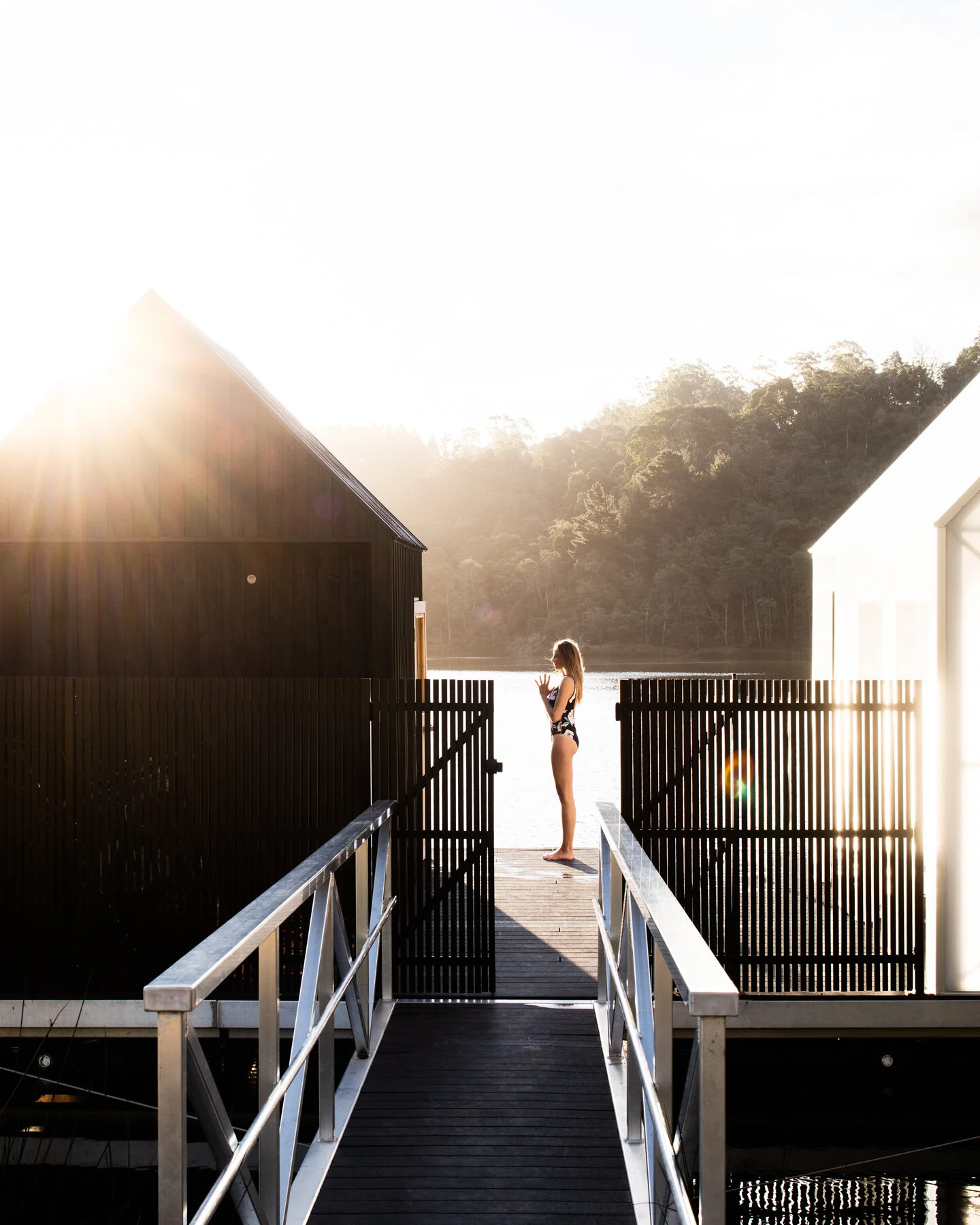 LichtArchitecture_FloatingSauna_33.jpg