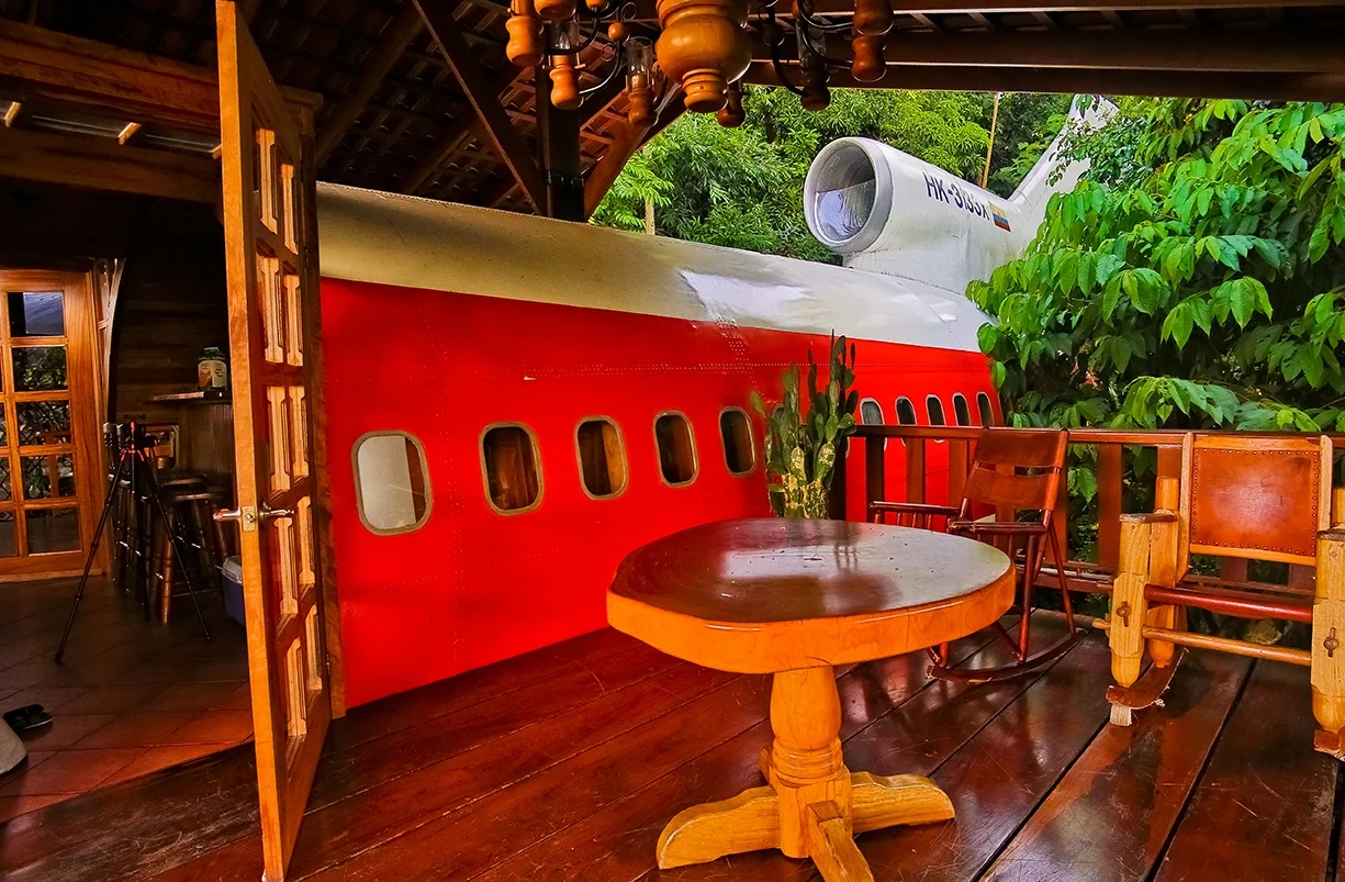 747 suite balcony.jpg