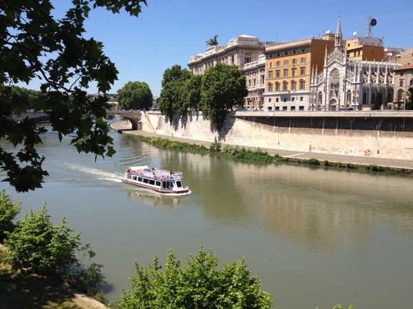 iphone-20120511180032-2.jpg