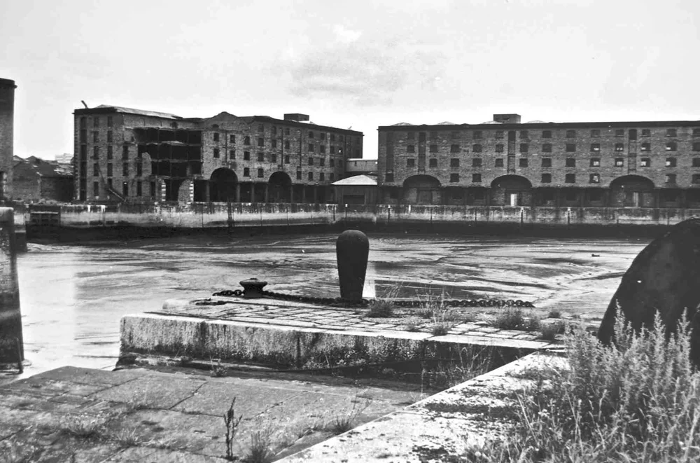 wallpapers Liverpool Docks 1980S south docks liverpool 1975 page