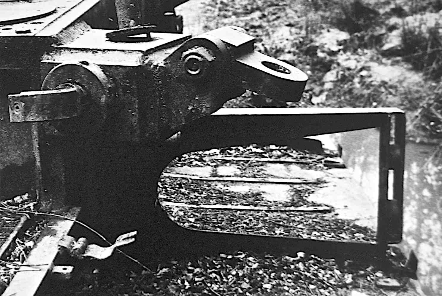 Rear of Conqueror ARV