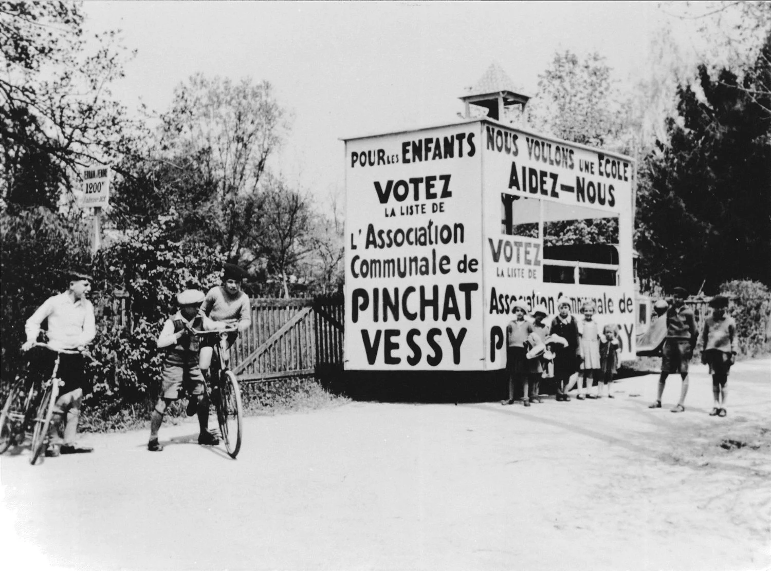 photo 1912 aipv2.jpg