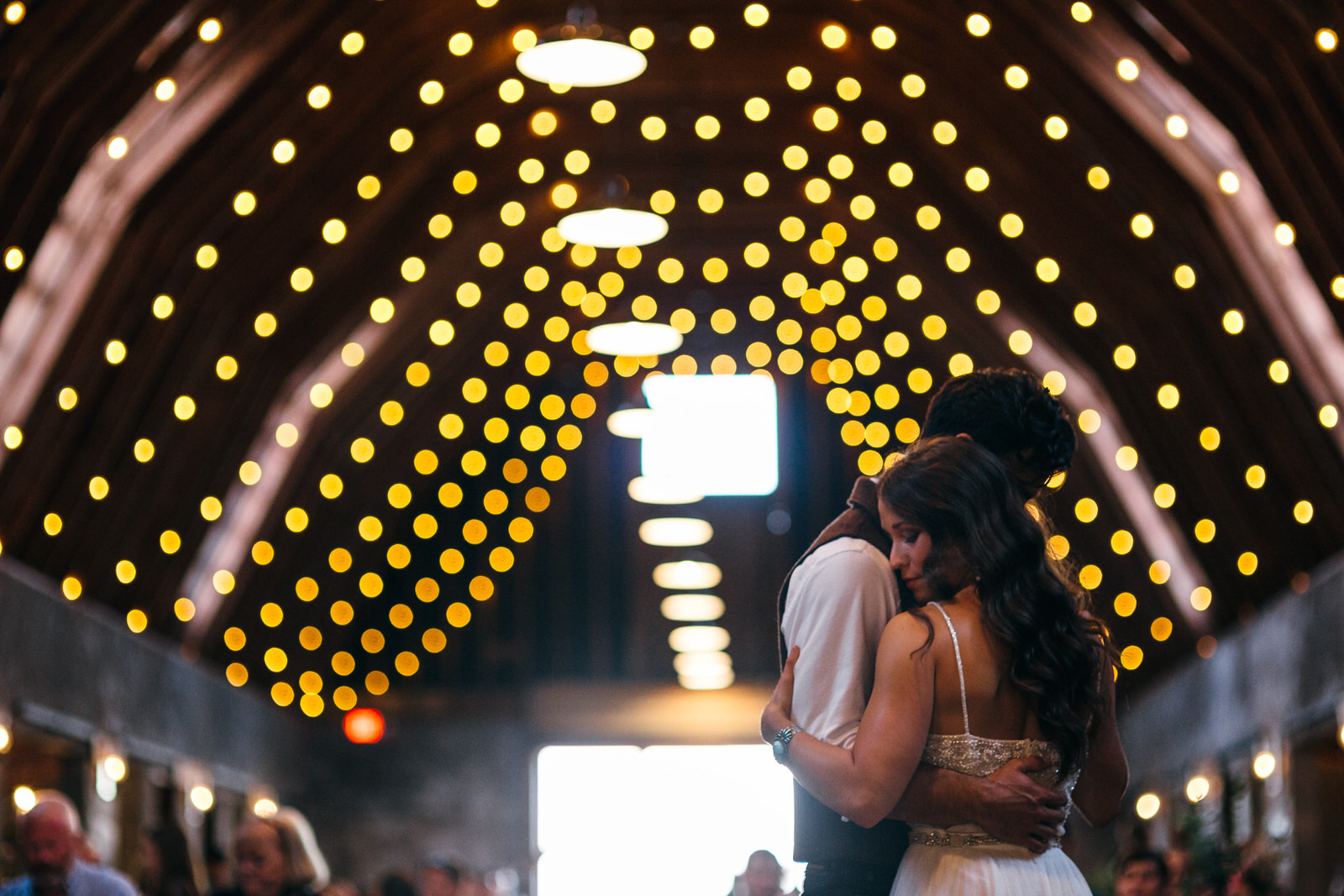 Portland Seattle North Carolina Overlook Barn destination wedding photographer0136.JPG