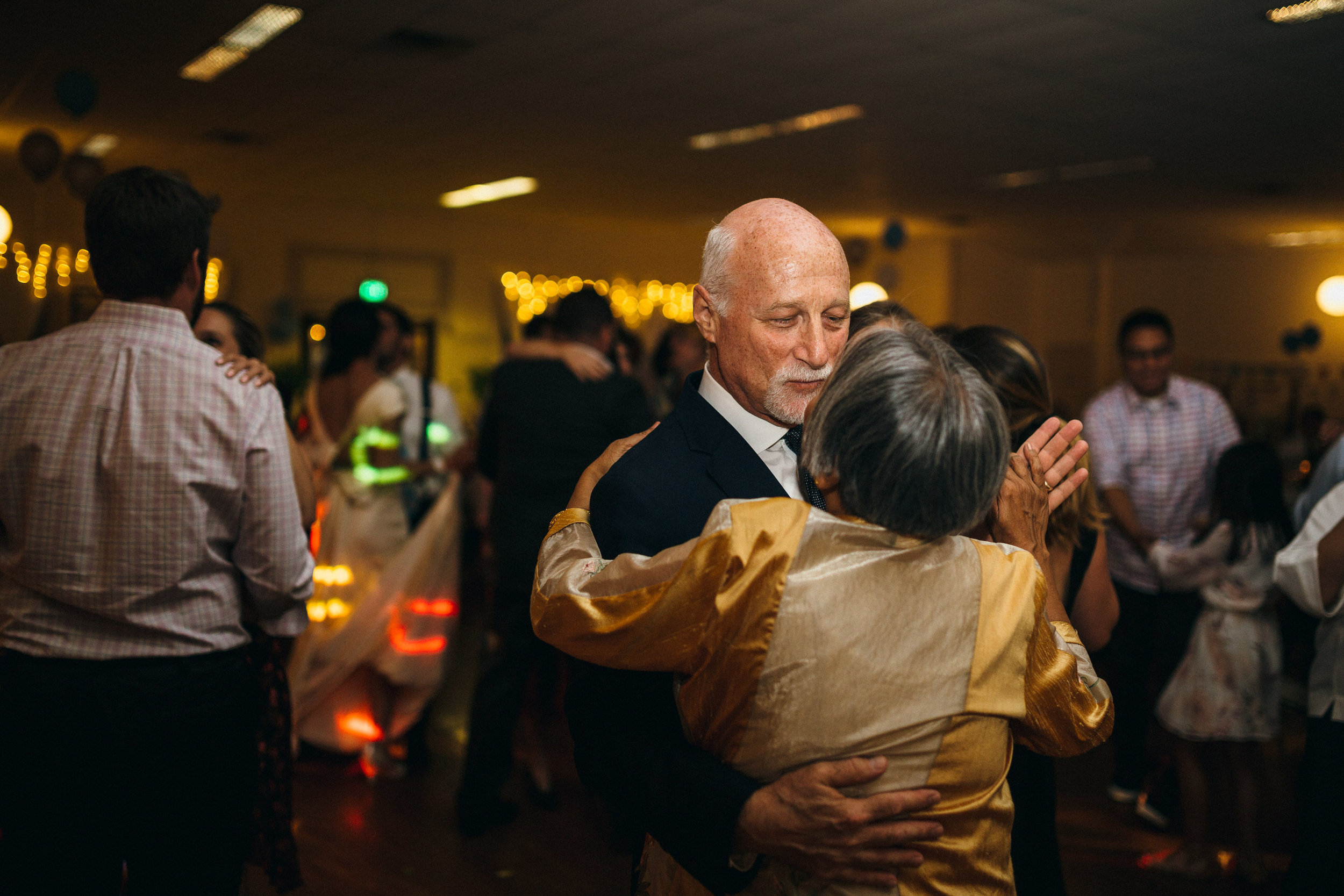 Oaks amusement park Pioneer church Sellwood Portland wedding photographer Oregon112.JPG