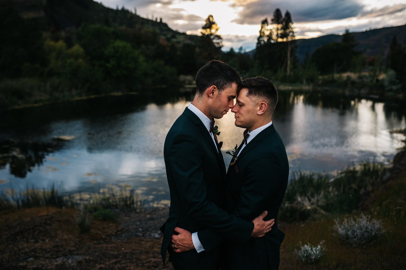 Portland Oregon Wedding photographer0033.JPG