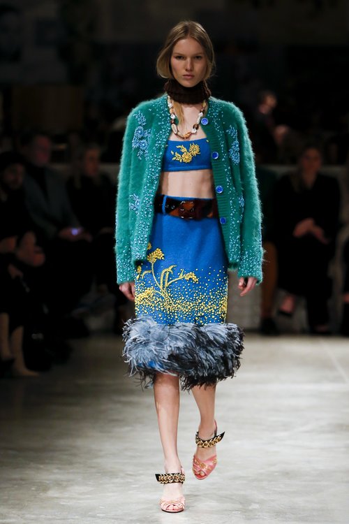 Versace Vivienne YLS Prada Louis Dior Chanel Catwalk Fashion