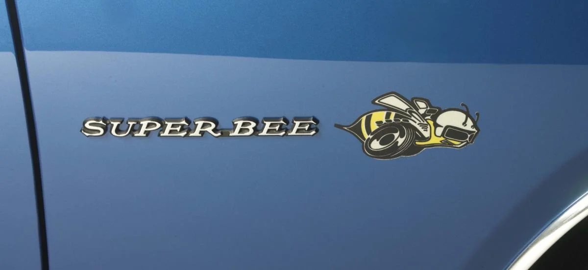 blue super bee _super bee_ alt.jpg