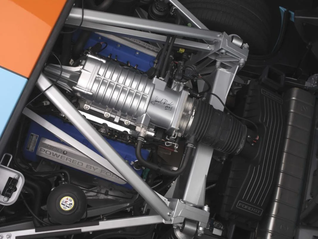 ford gt engine.jpg