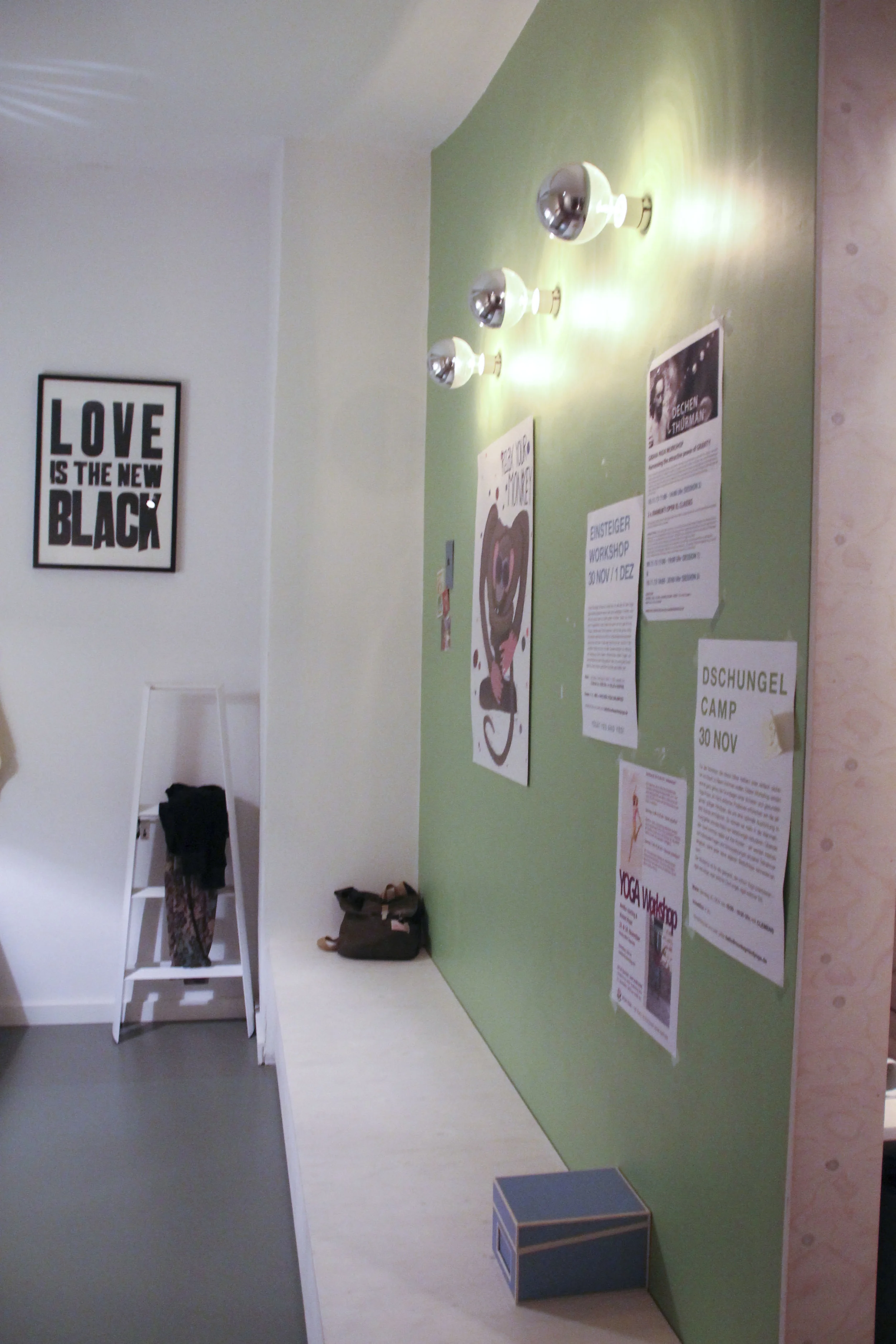 Monkey mind yoga studio hamburg563.jpg