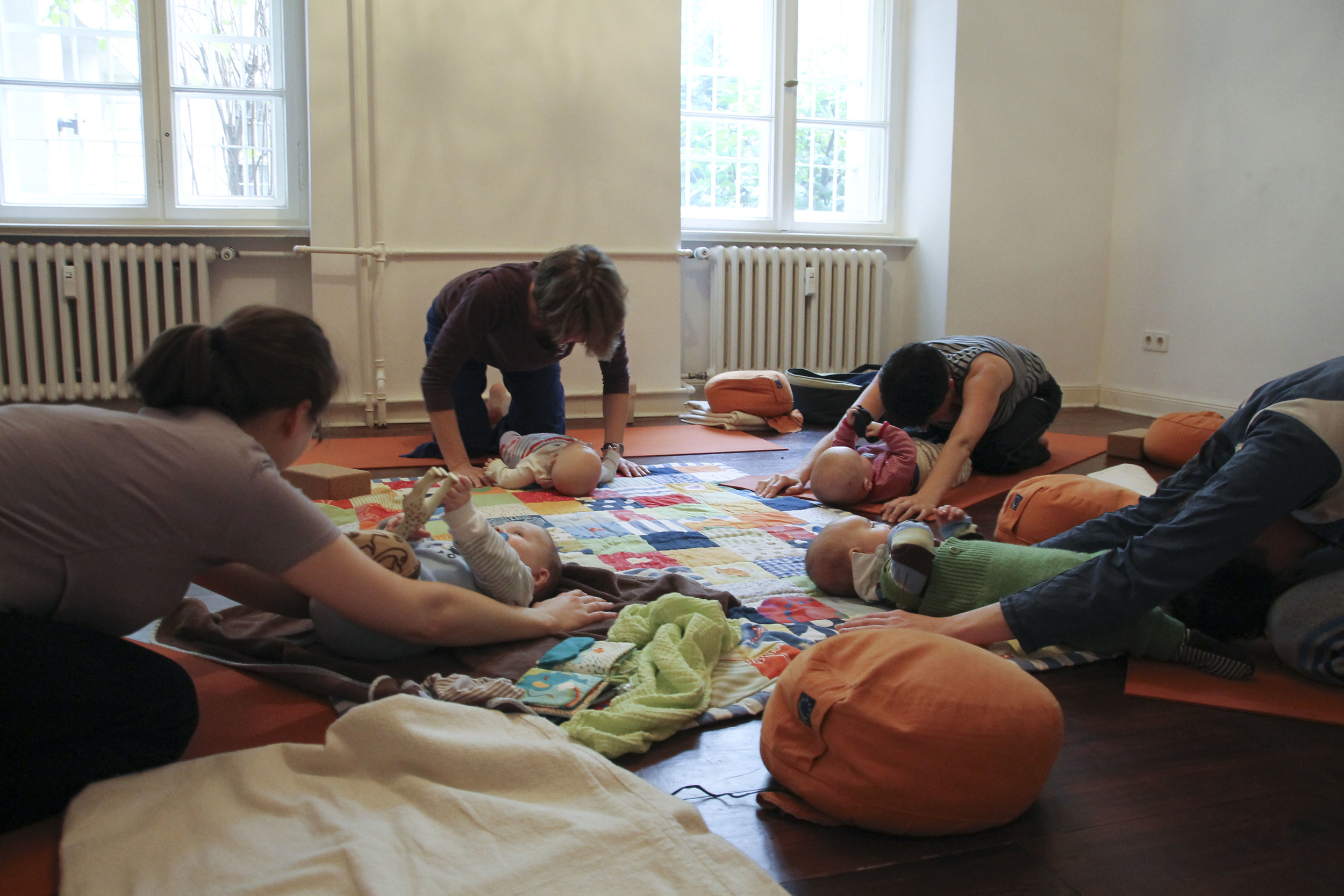 lorna mama+baby yoga berlin moabit802.jpg