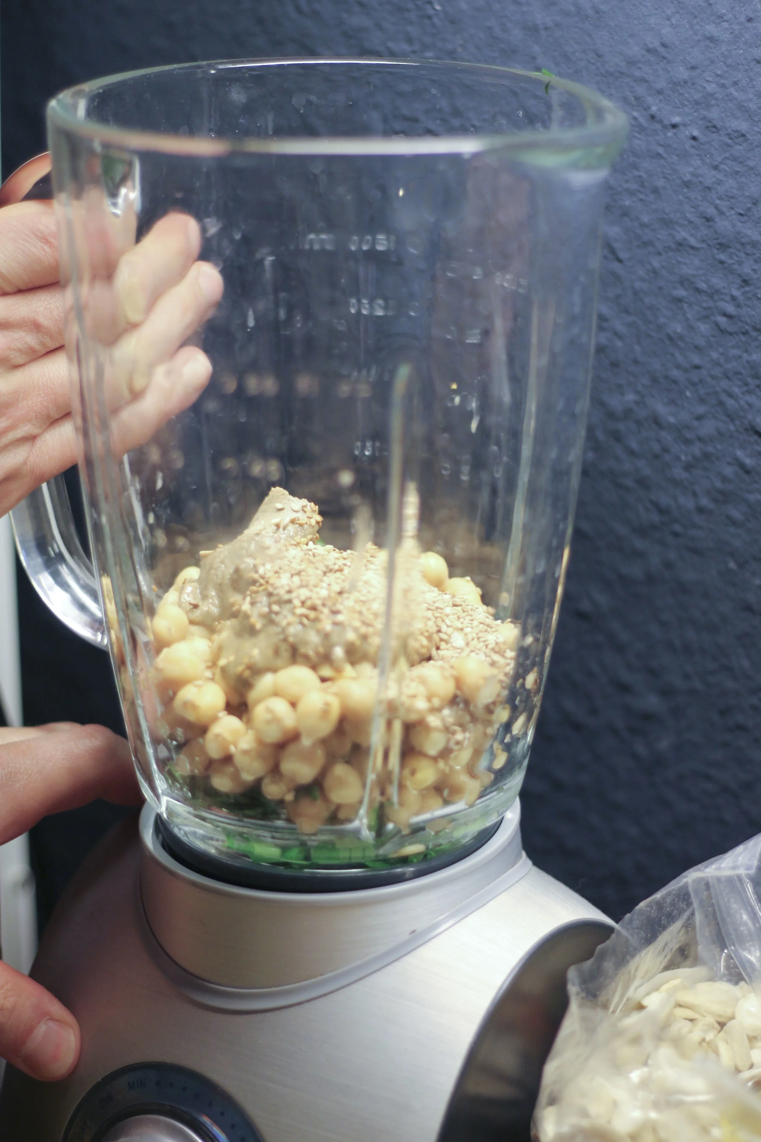 Humus selbstgemacht1695.jpg