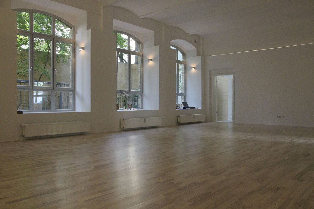 yogatribe yogastudio berlin mitte anusara1967.jpg