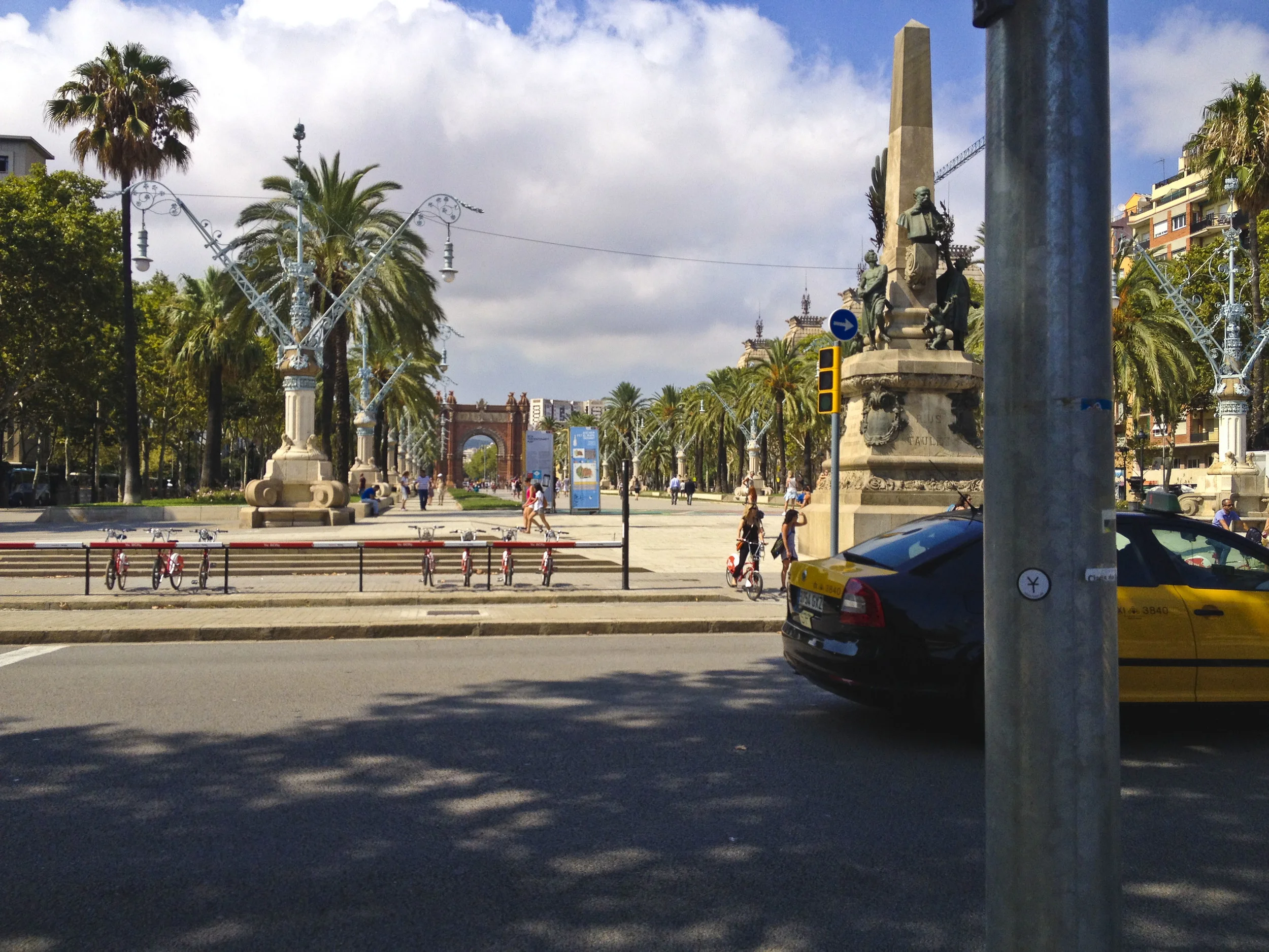 Citytrip YOGATONIC ON TOUR barcelona2114.jpg