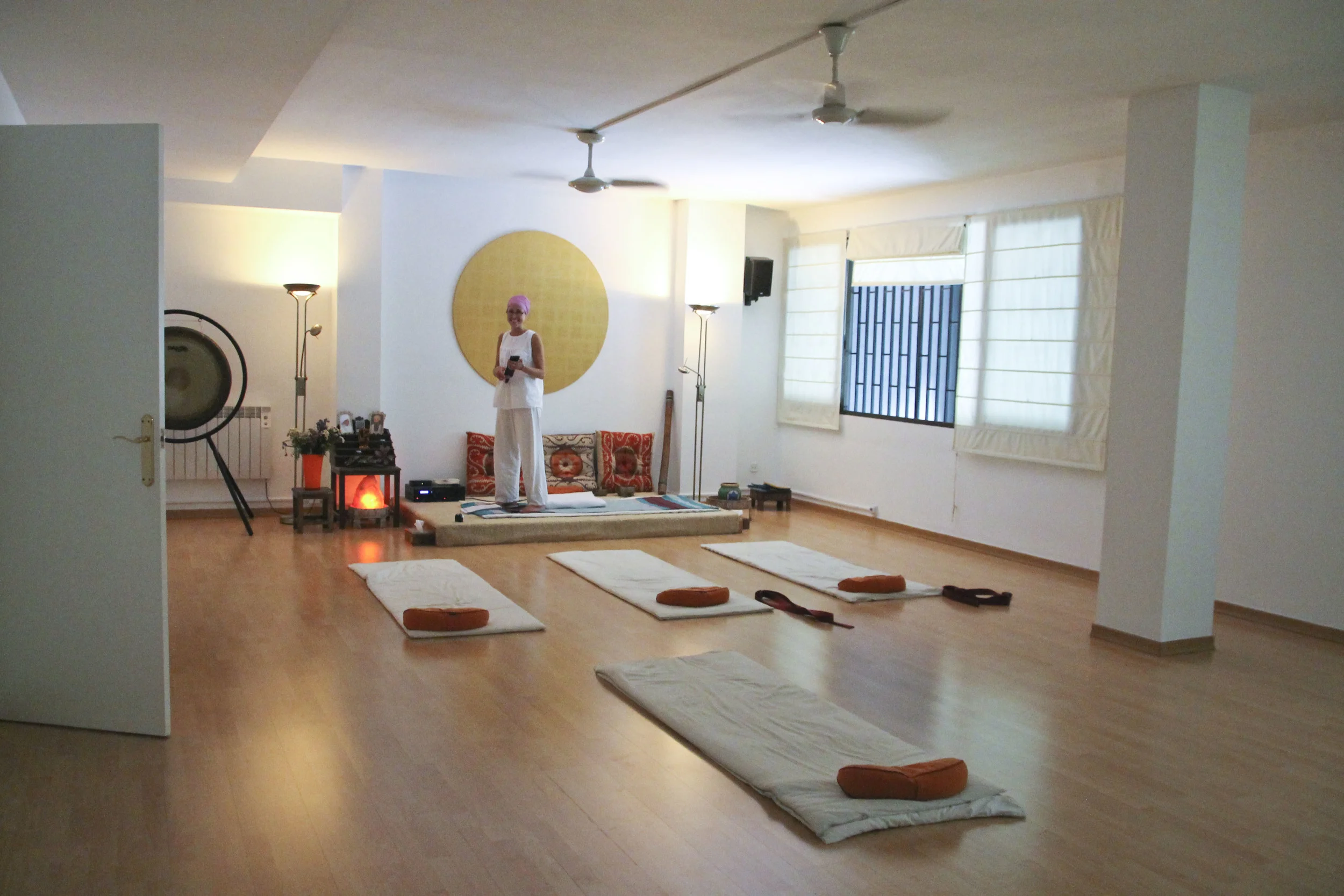 shuniayoga kundalini  yoga studio barcelona2075.jpg