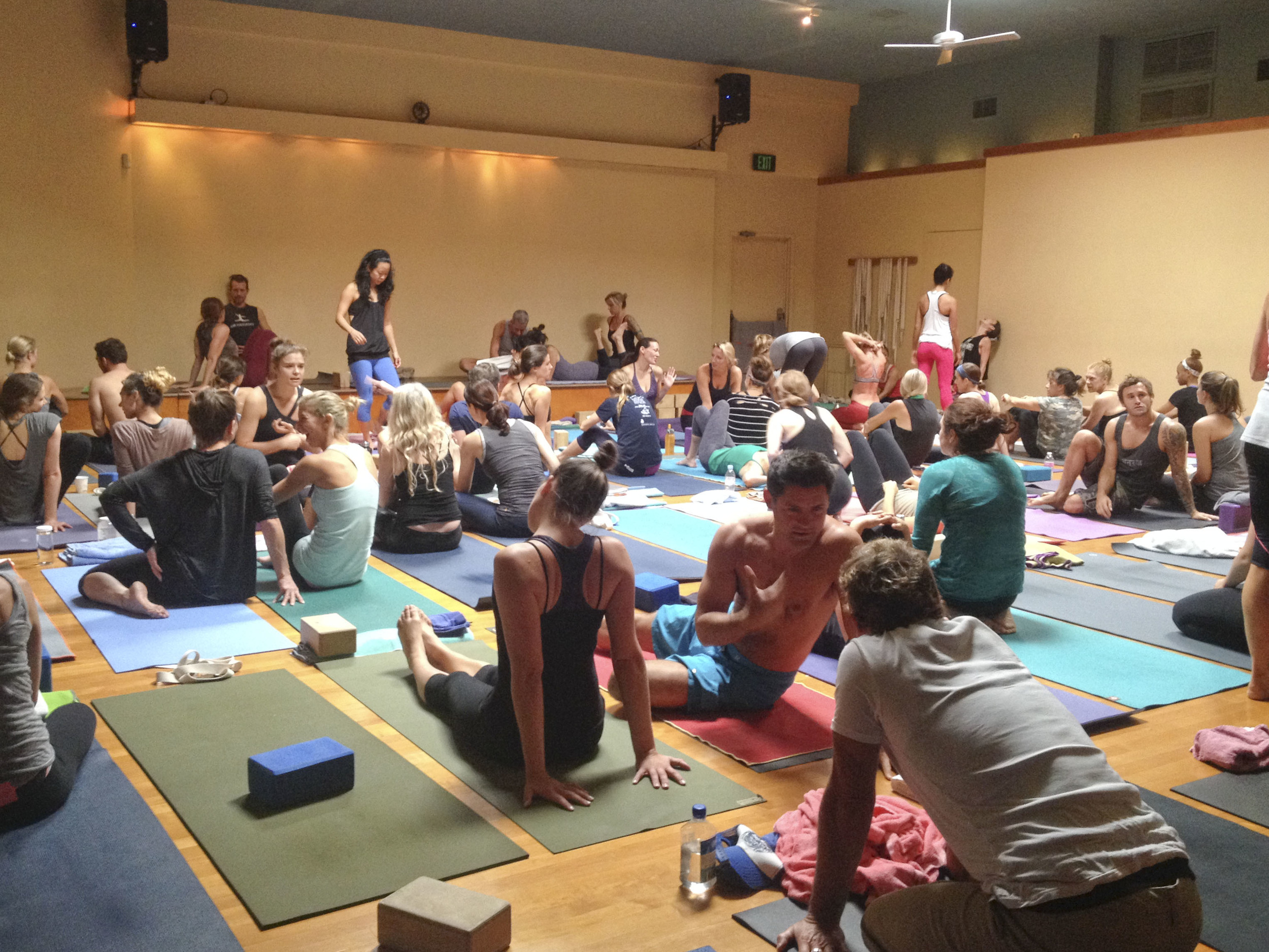 Yoga Works, Main, Santa Monica, California2374.jpg