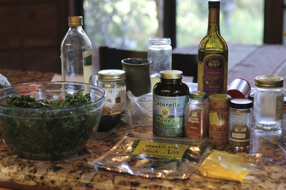 KALE SALAD Thanksgiving Topanga 20142450.jpg