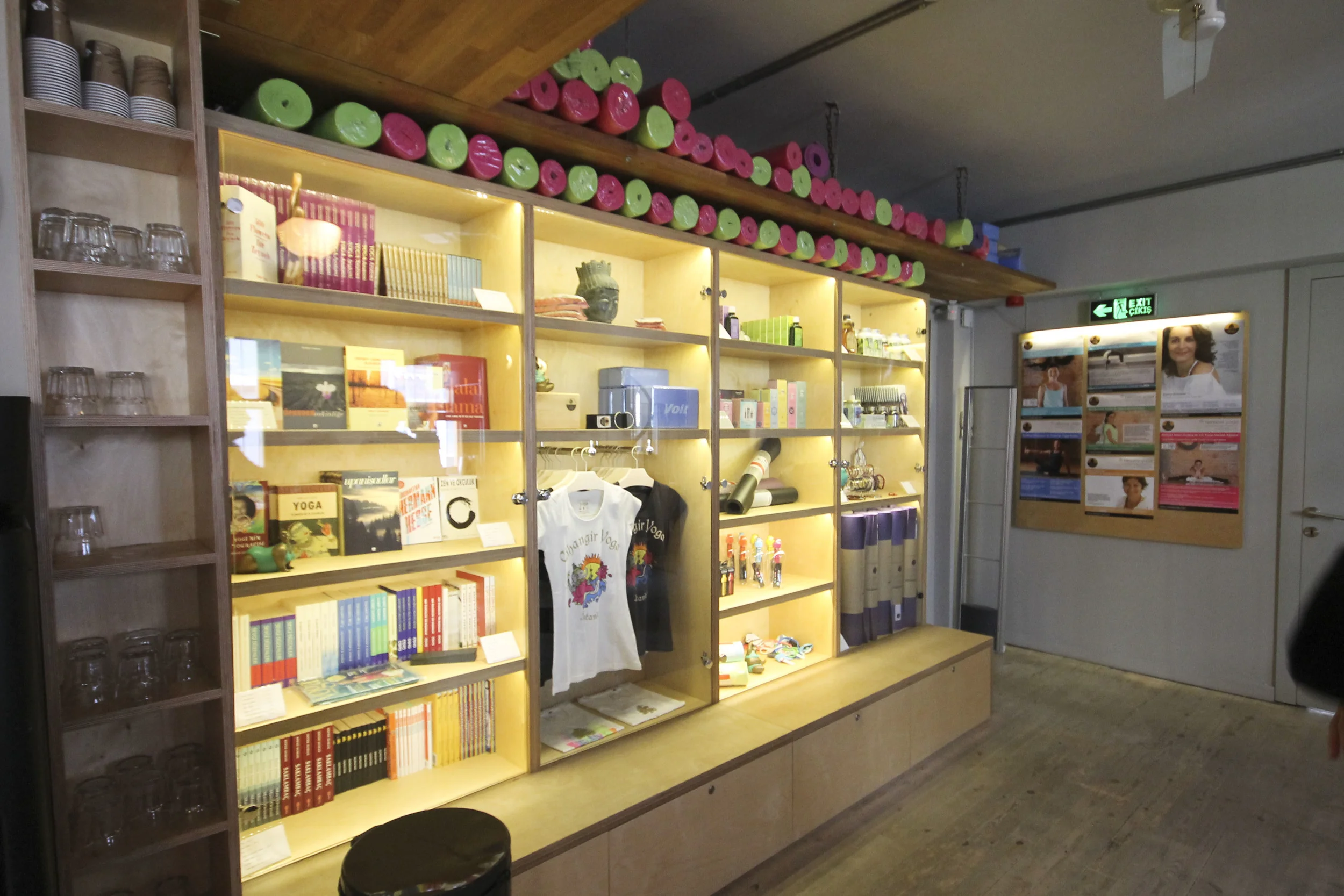 cihangir yoga studio istanbul cihangir2965.jpg