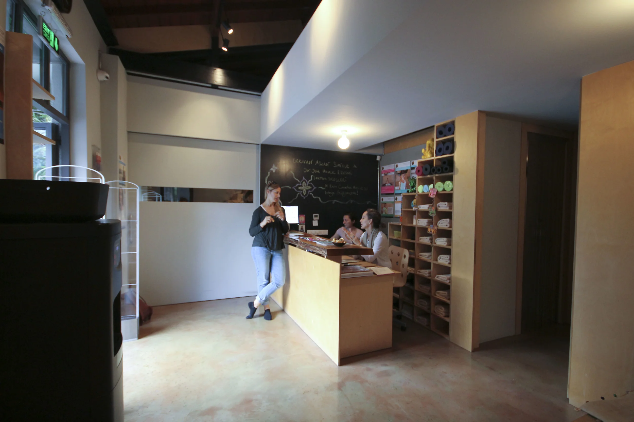 Istinye cihangir yoga studio istanbul 2976.jpg