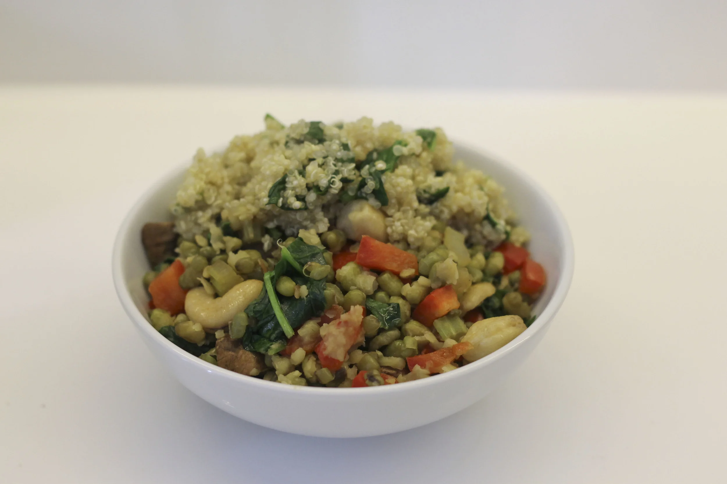 Quinoa and Spinach,Tara Stiles, dein Yoga dein Leben, Rezeptbuch, Yoga Buch, Ratgeber3247.jpg