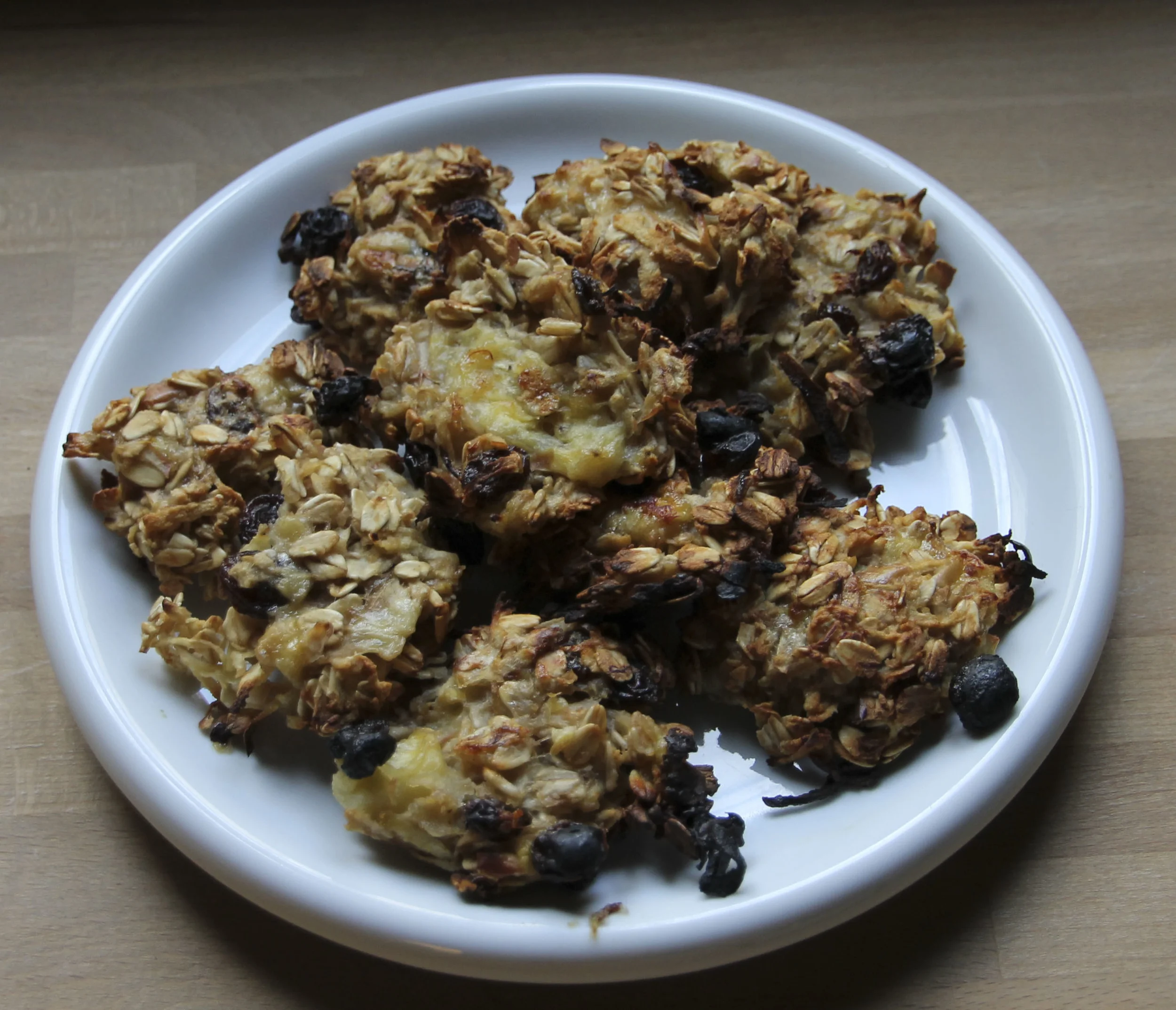 Cookies Deliciously Ella3598.jpg