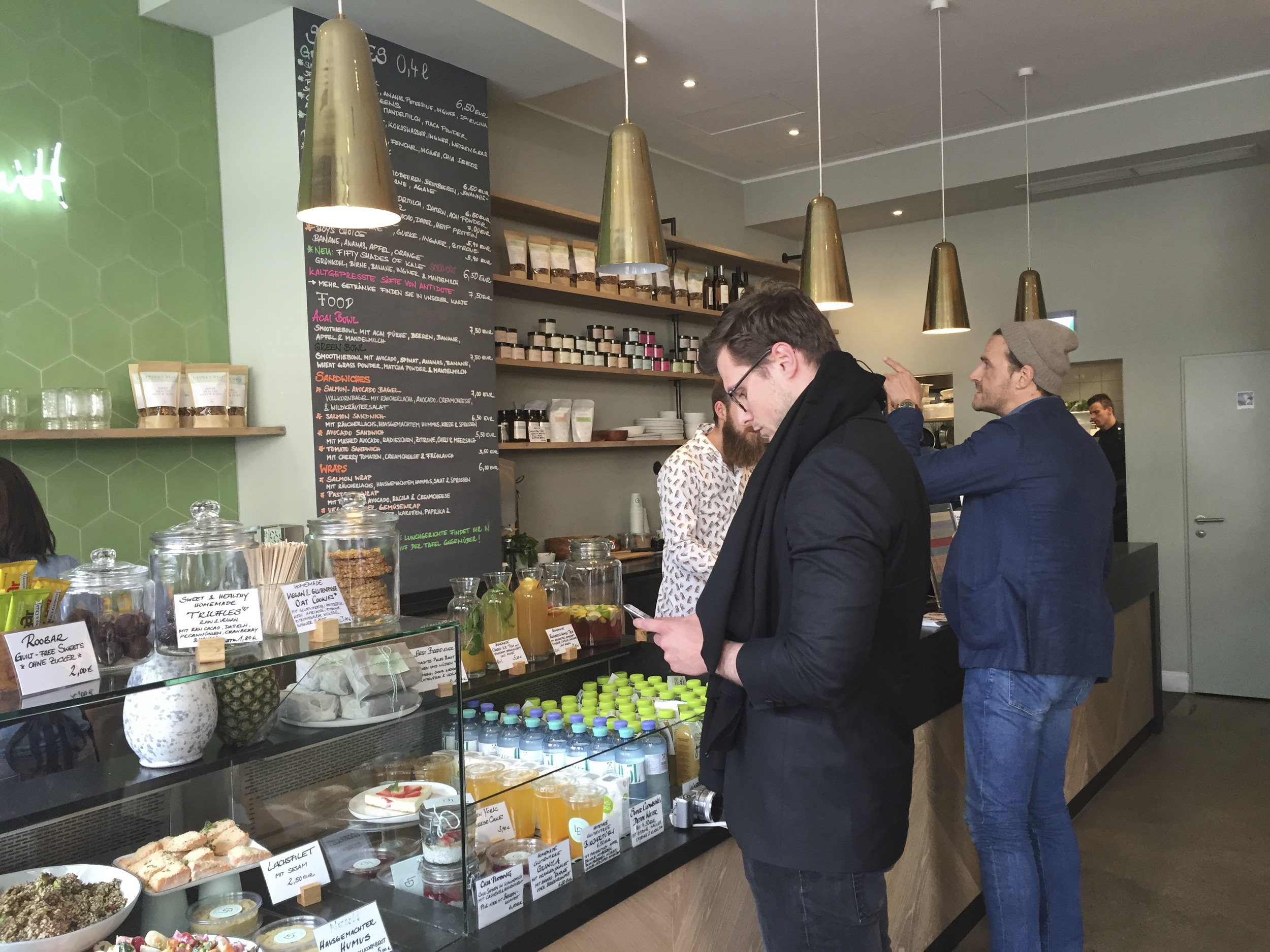 Laura's Deli, Healthy food Restaurant  Düsseldorf4217.jpg