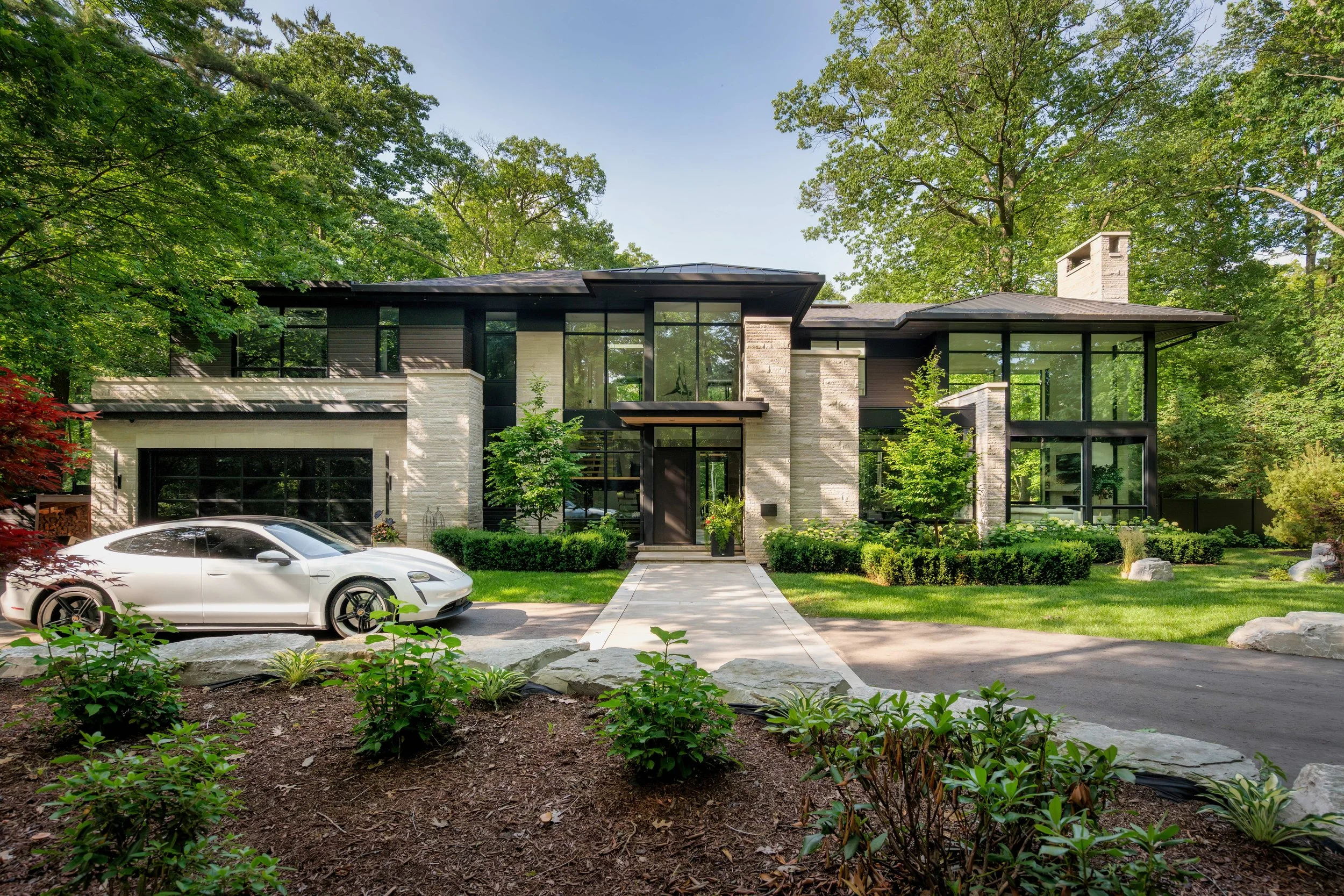 Easton Homes - 465 Whittier Crescent, Mississauga - Smaller Files - 23.jpg