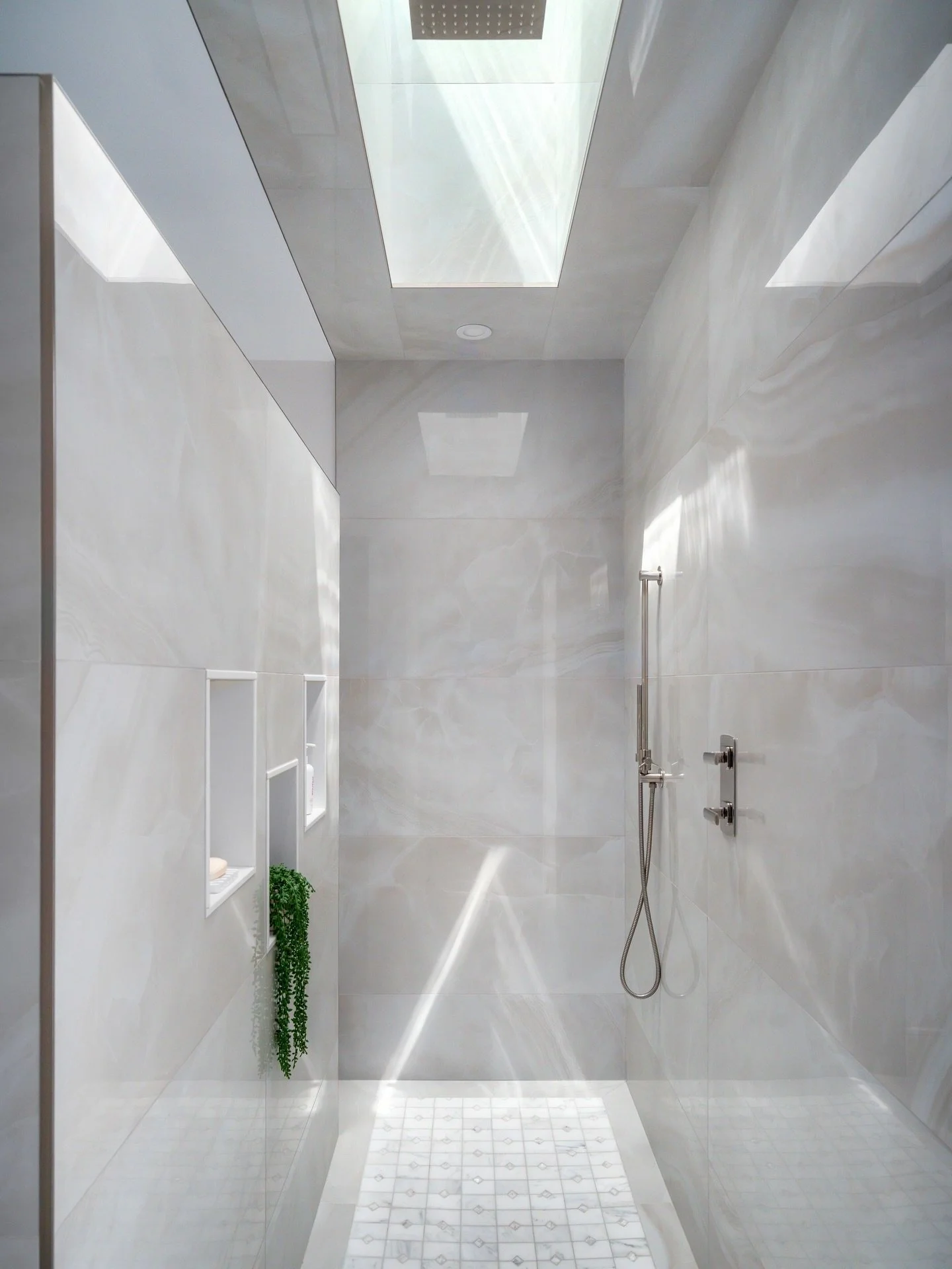 Morning light, fresh air, and a shower that feels like you&rsquo;re standing under the sky.

This custom ensuite is all about slowing down and elevating the everyday ✨
